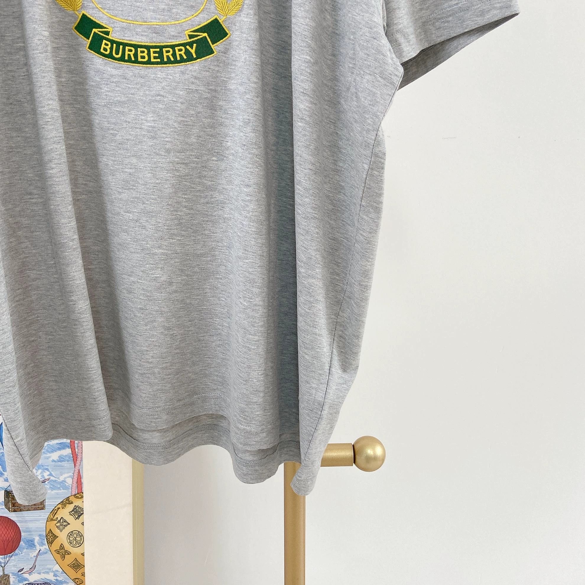Burberry Burberry Gray Embroidered T-Shirt L with Tags 8062 Size US L / EU 52-54 / 3 - 5 Thumbnail