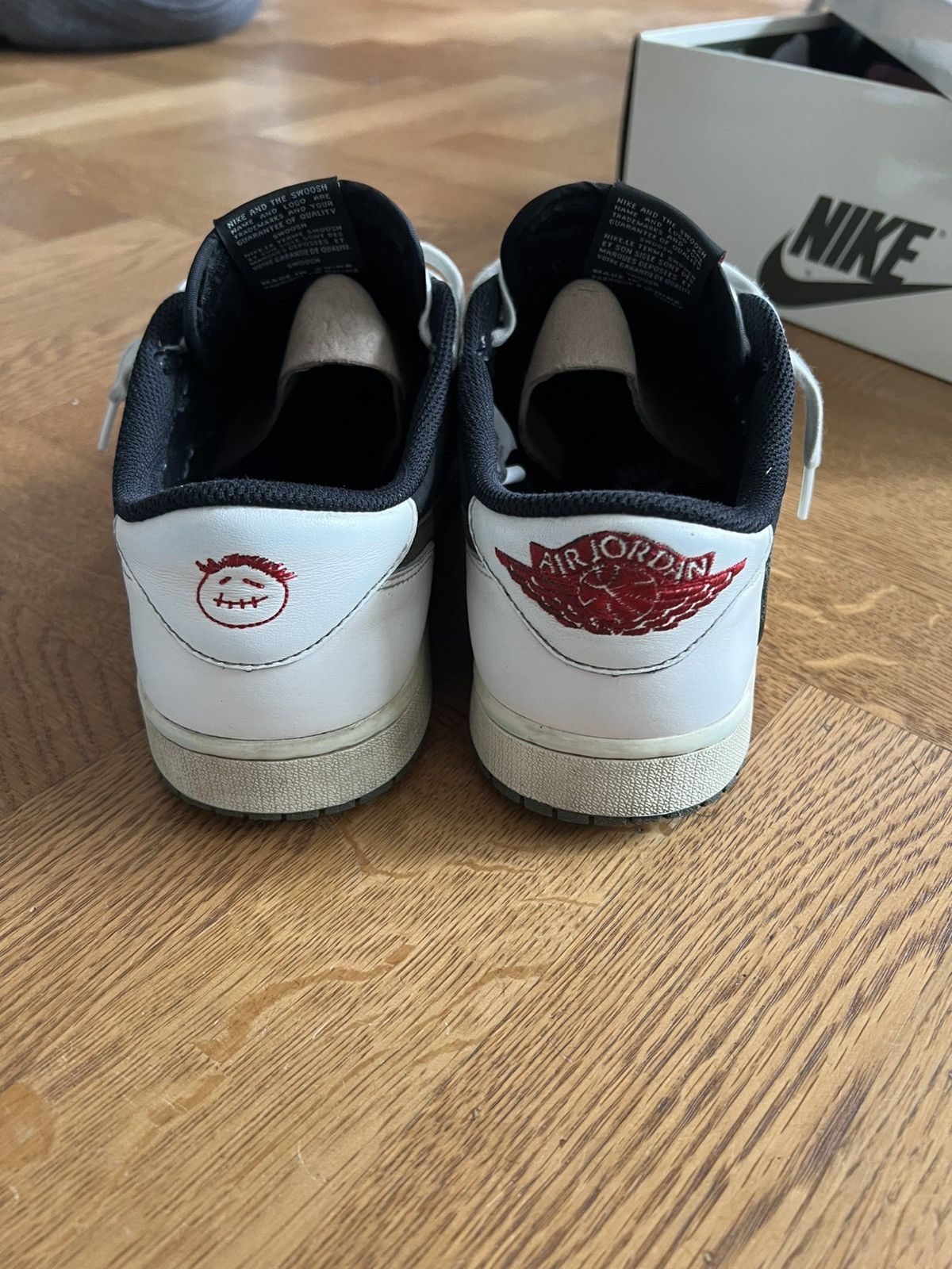 Jordan Brand × Travis Scott Jordan 1 Retro Low OG SP Travis Scott Olive Size US 11.5 / EU 44-45 - 8 Thumbnail