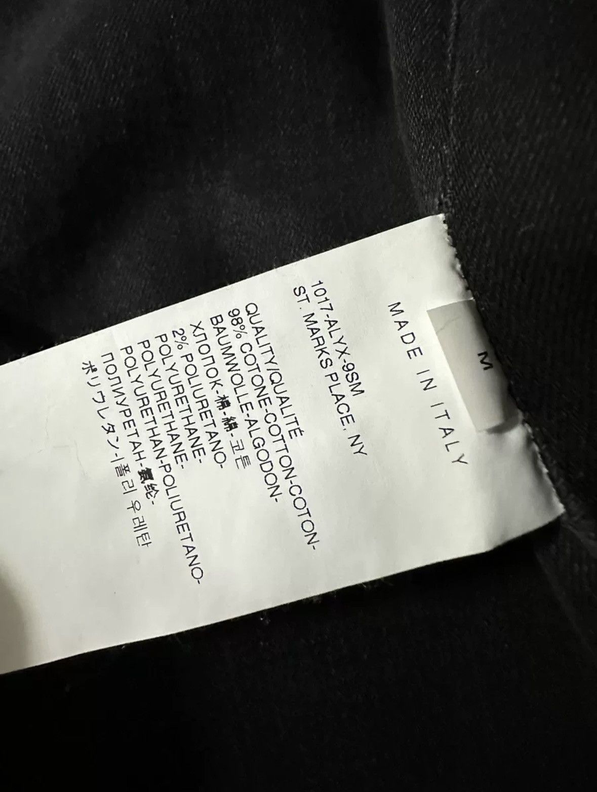 1017 ALYX 9SM 1017 alyx 9sm blackmeans corroded waist coats Size US M / EU 48-50 / 2 - 9 Thumbnail
