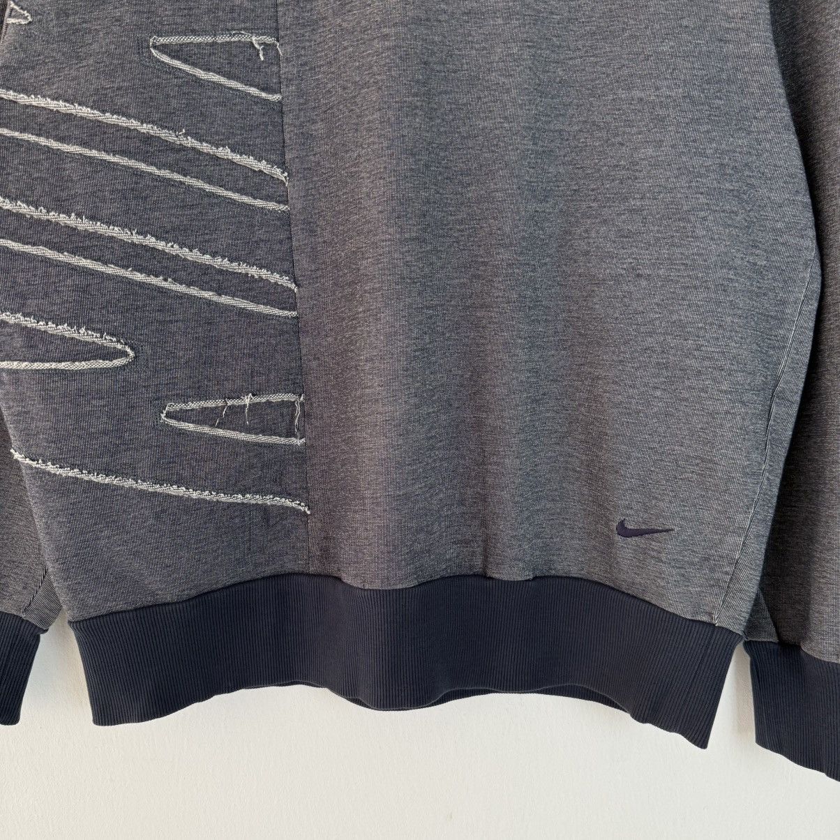 Nike Nike Embroidered Sweatshirt. Size US L / EU 52-54 / 3 - 5 Thumbnail