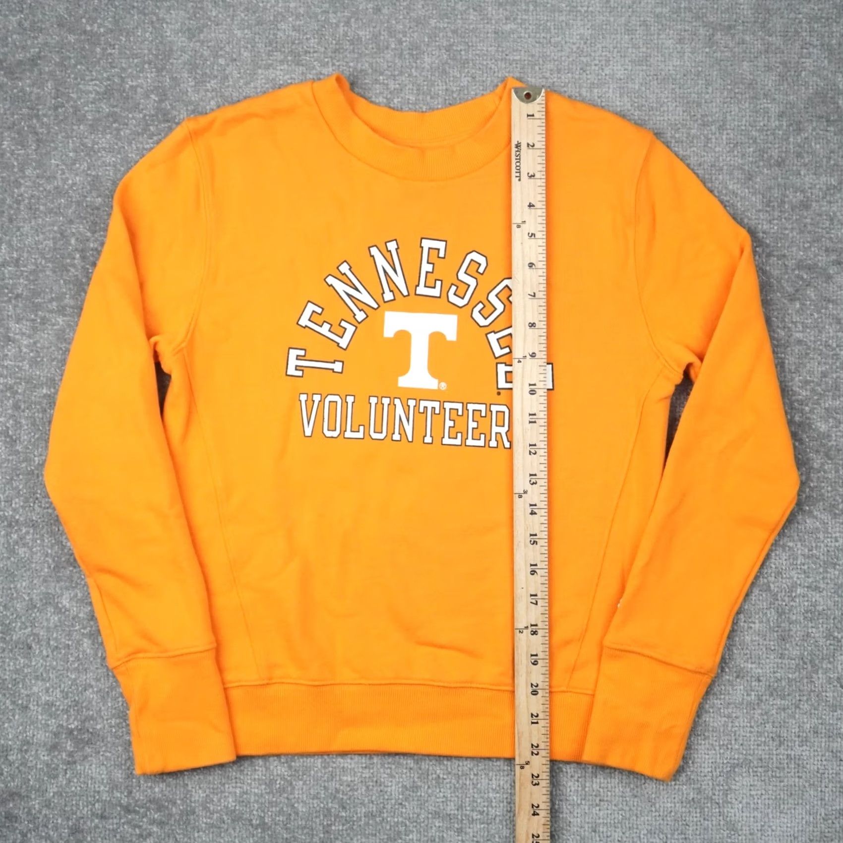 Champion Champion University of Tennessee Orange Long Sleeve Sweatshirt Mens XS Size US XS / EU 42 / 0 - 3 Thumbnail