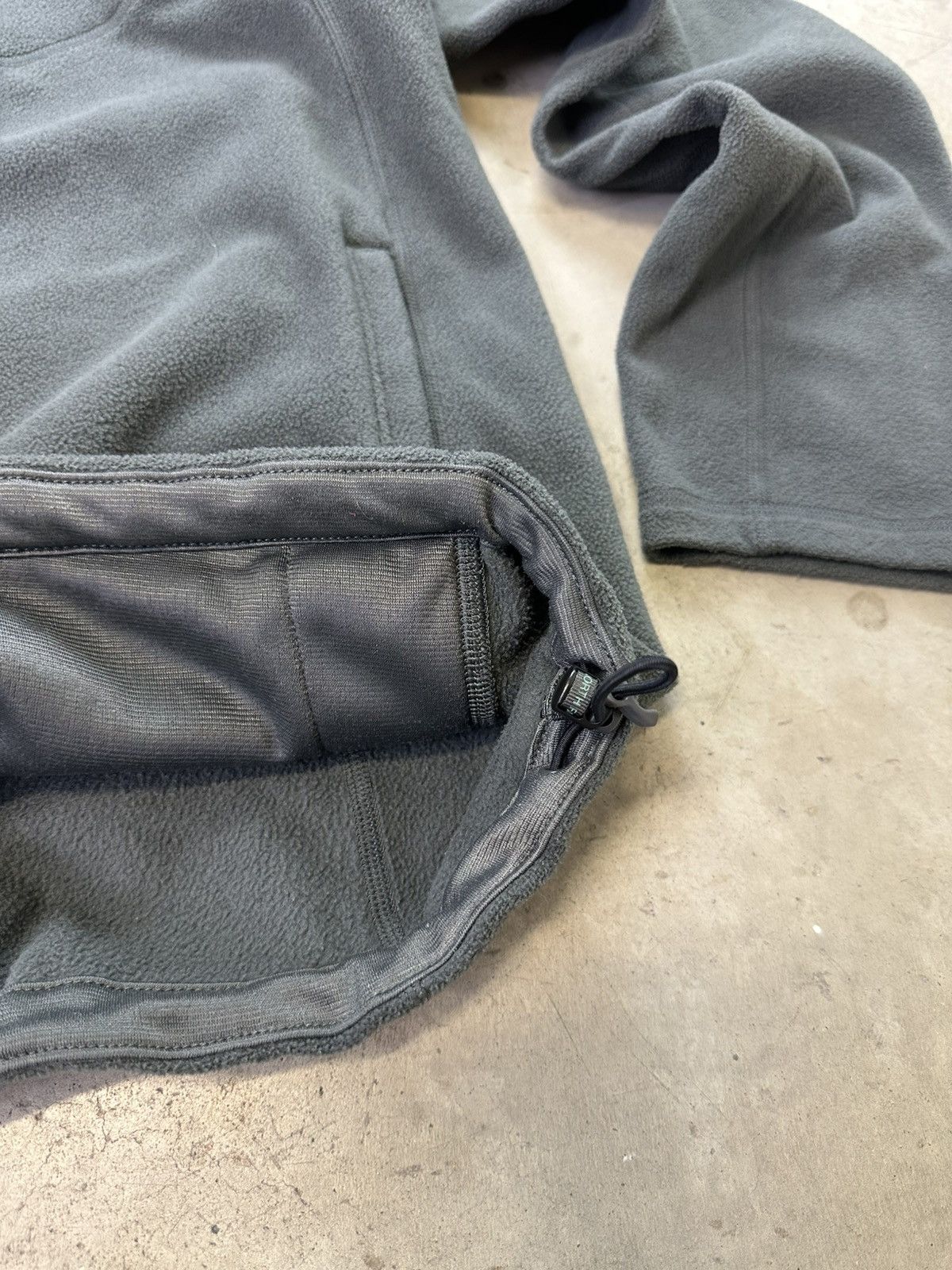 The North Face × Vintage vintage the north face zip up fleece dark grey large Size US L / EU 52-54 / 3 - 5 Thumbnail