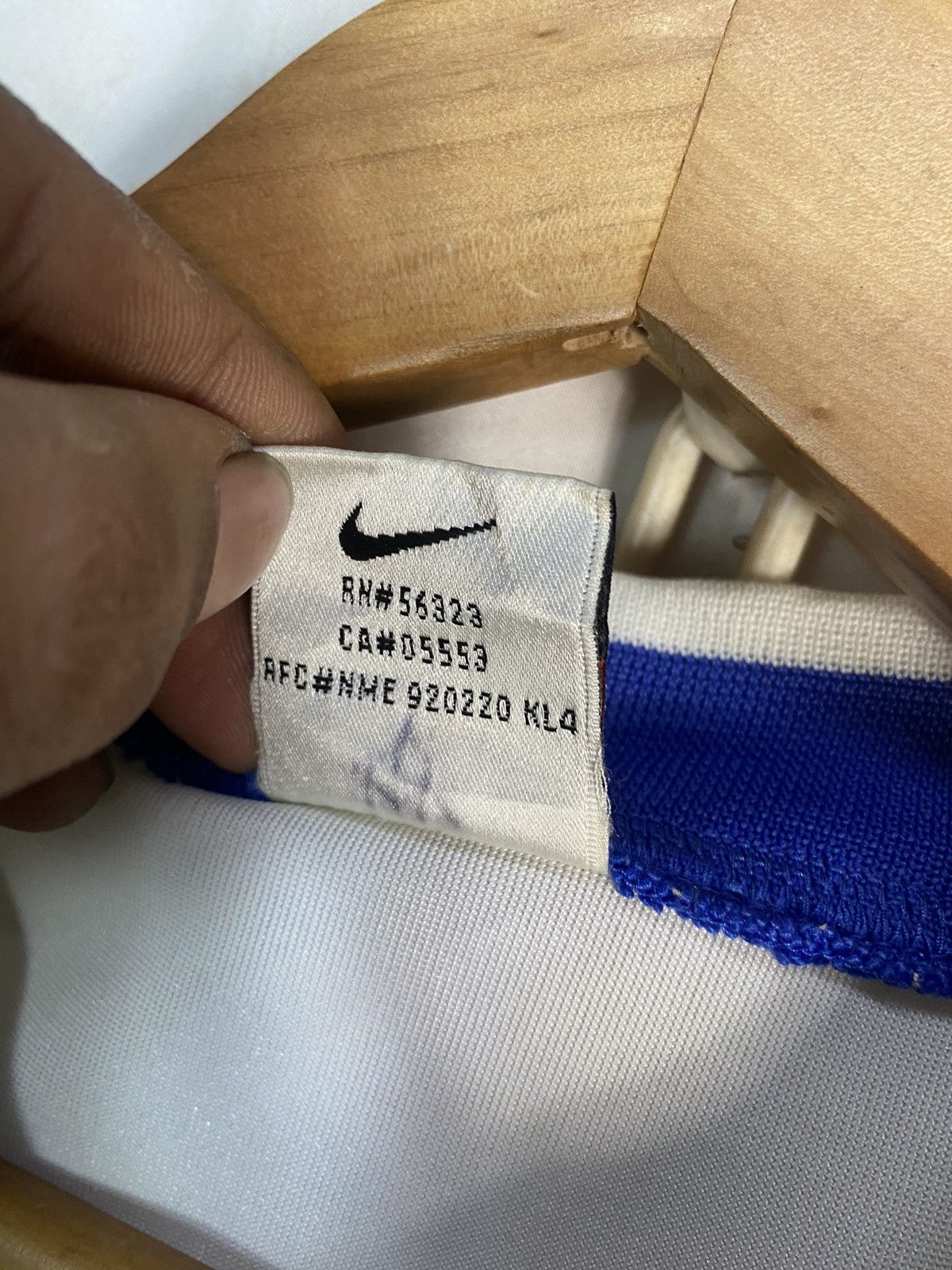Nike × Vintage Vintage Nike swoosh vneck jersey shirt Size US S / EU 44-46 / 1 - 6 Thumbnail