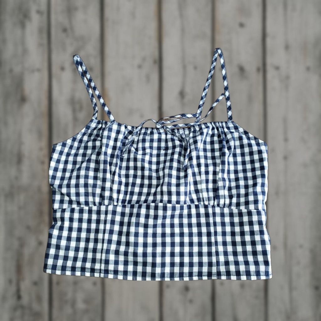 Abercrombie & Fitch Abercrombie & Fitch Women's Blue Gingham Cropped Spaghetti Strap Top XS Tank 70s Vintage? Size XS / US 0-2 / IT 36-38 - 1 Thumbnail