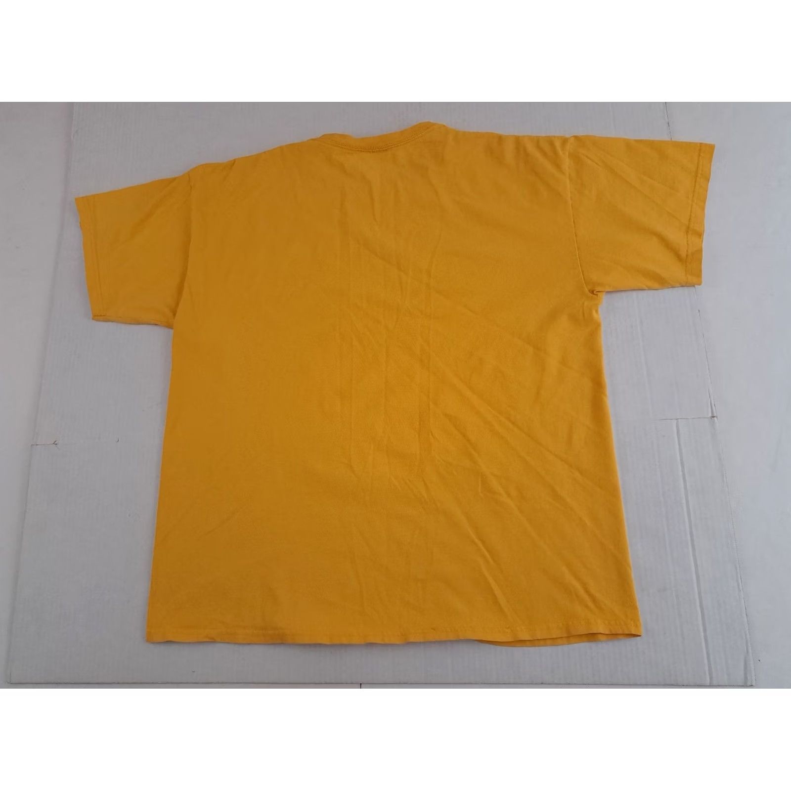 Vintage VINTAGE MV SPORT Michigan Tech University Printed T-Shirt XL Yellow Unisex Adults Crew Neck Short Sleeve Canvas Cotton 1990s Size US XL / EU 56 / 4 - 4 Thumbnail