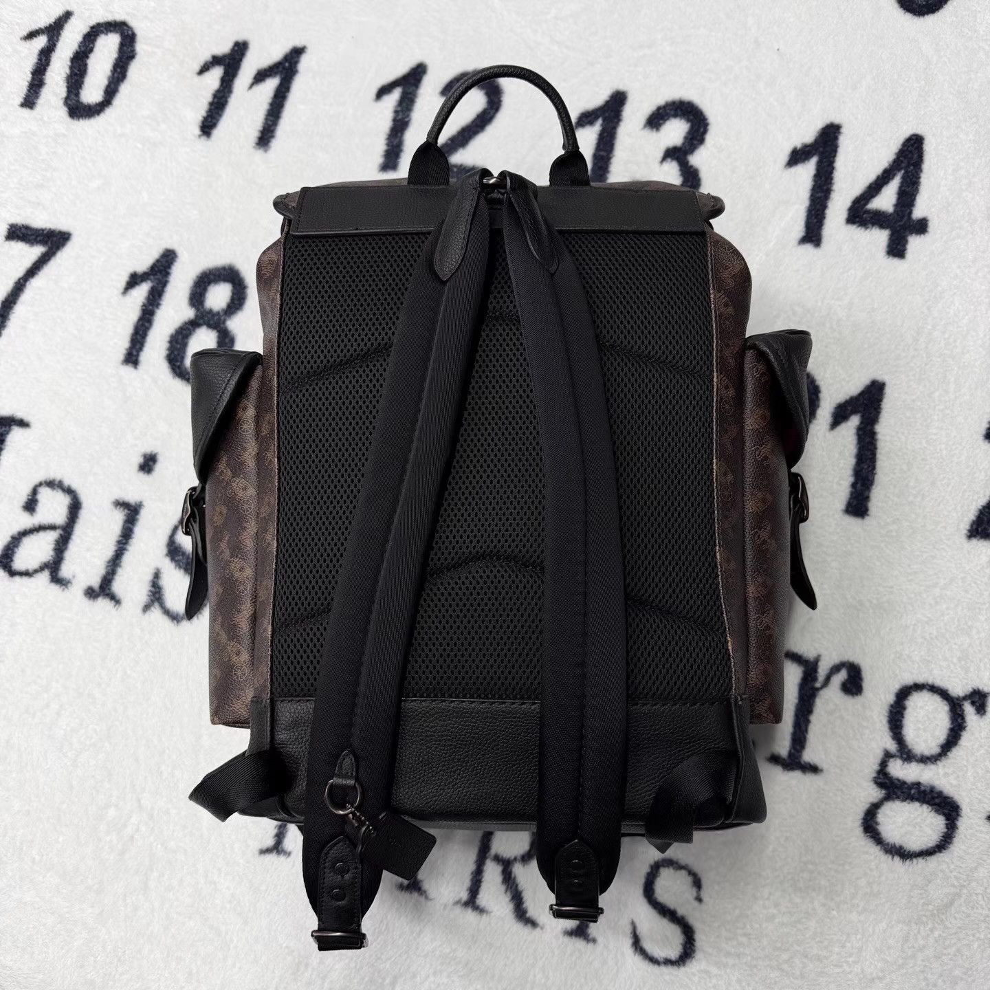Coach Coach Signature Canvas Backpack Q10 Size ONE SIZE - 2 Thumbnail