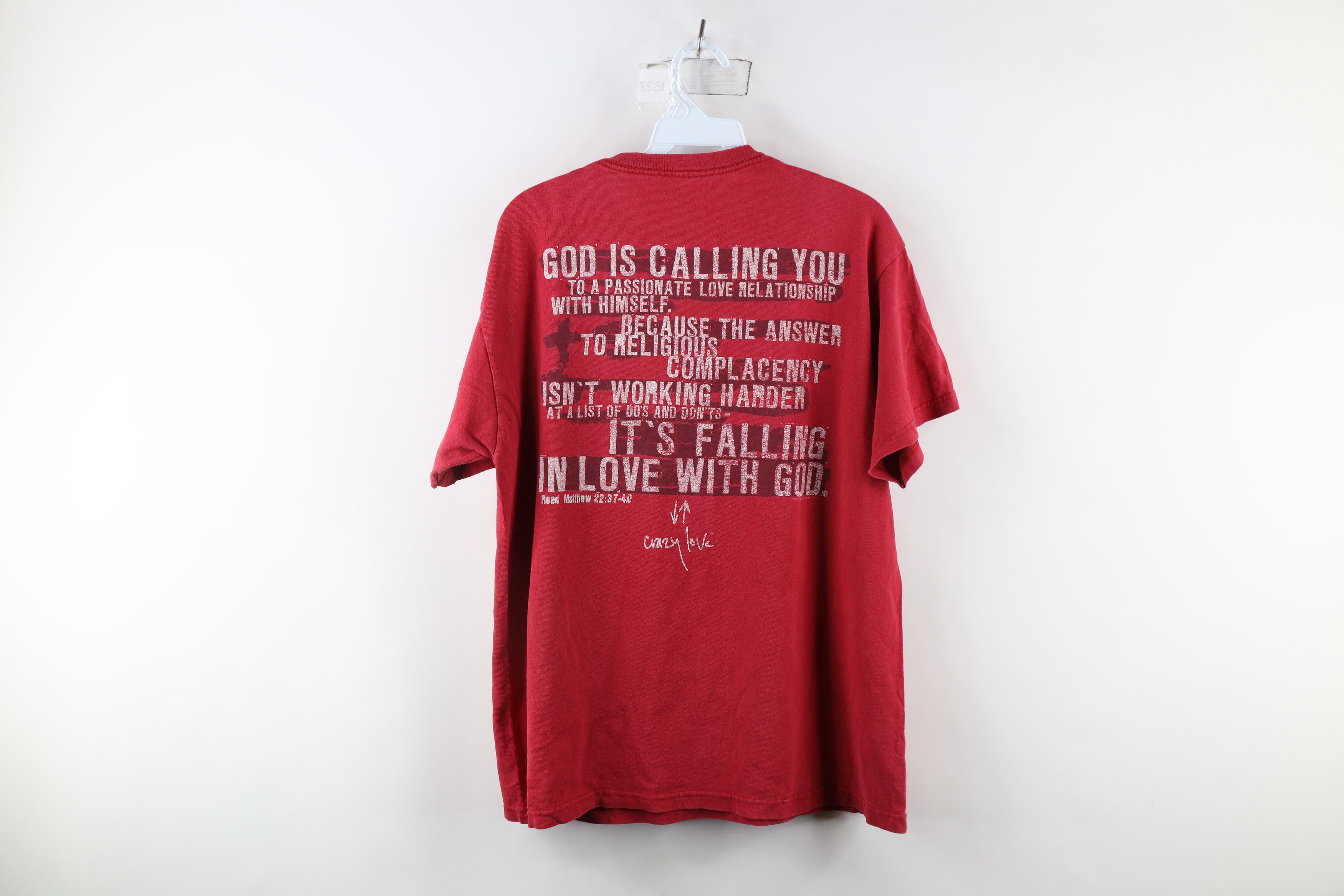 Vintage Vintage Y2K Christian God Is Love All Powerful T-Shirt Red Size US L / EU 52-54 / 3 - 10 Thumbnail