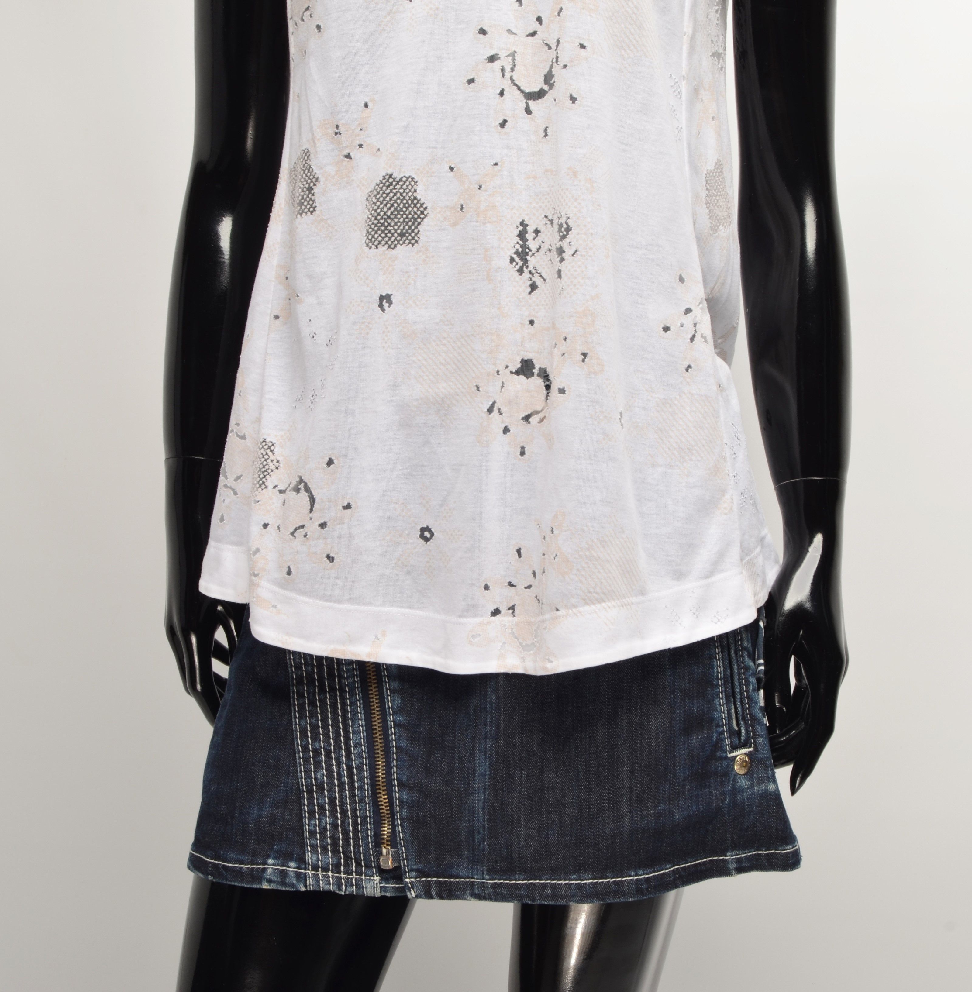 Marithe + Francois Girbaud Marithe Francois Girbaud Y2K Cottage Core Floral Top Tshirt Size S / US 4 / IT 40 - 3 Thumbnail