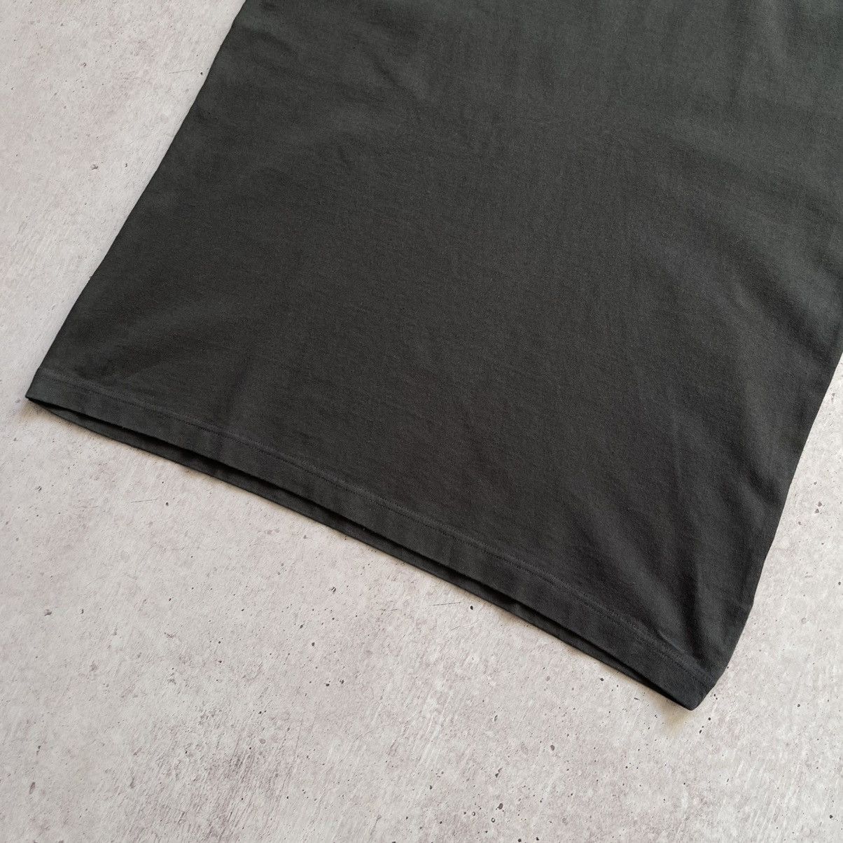 Gap Gap YZY t-shirt size M Yeezy Kanye West rare Size US M / EU 48-50 / 2 - 5 Thumbnail