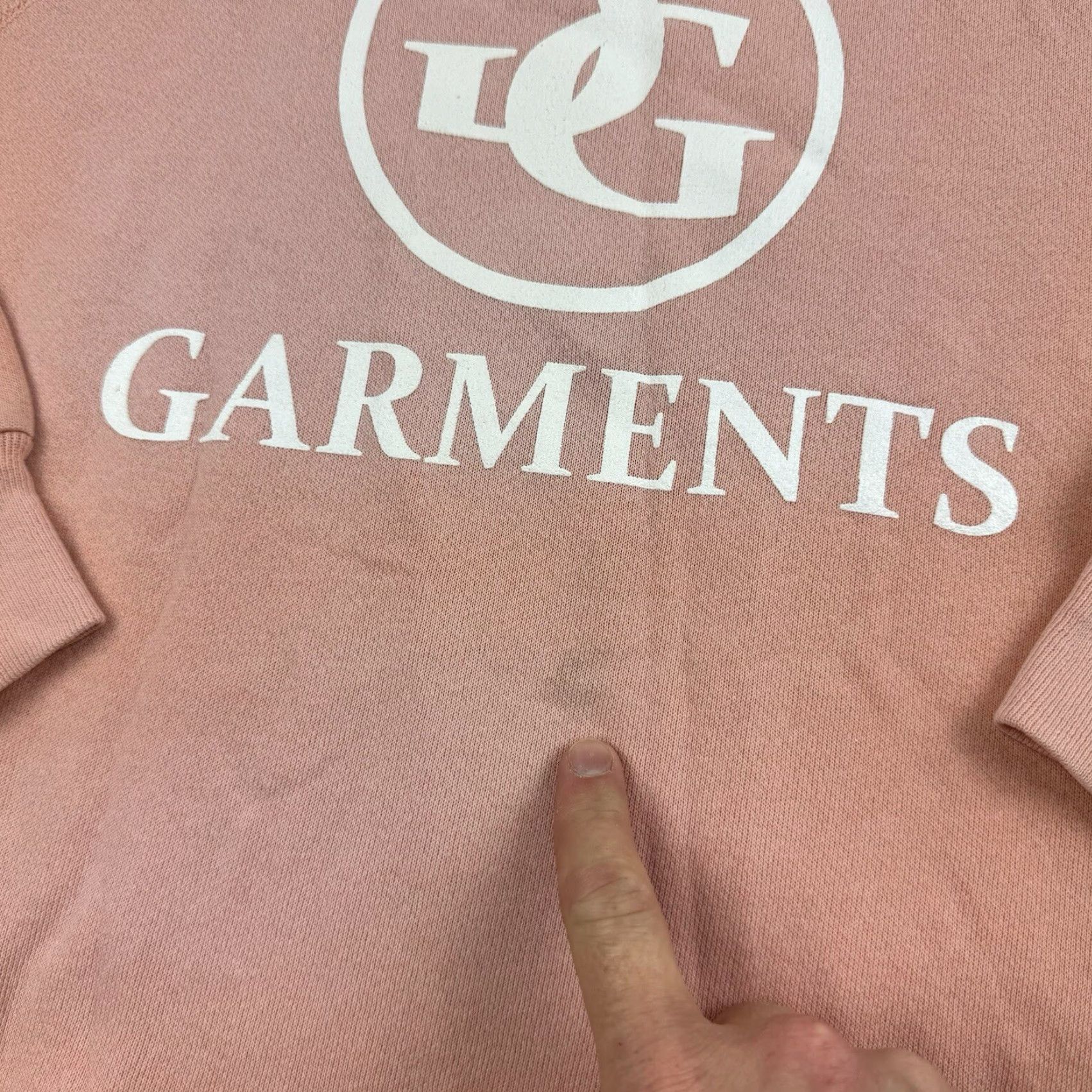 Tultex VINTAGE Tultex Sweatshirt Shirt Adult Large Pink 80s Spellout Graphic Obscure Mens Pullover Size US L / EU 52-54 / 3 - 3 Thumbnail
