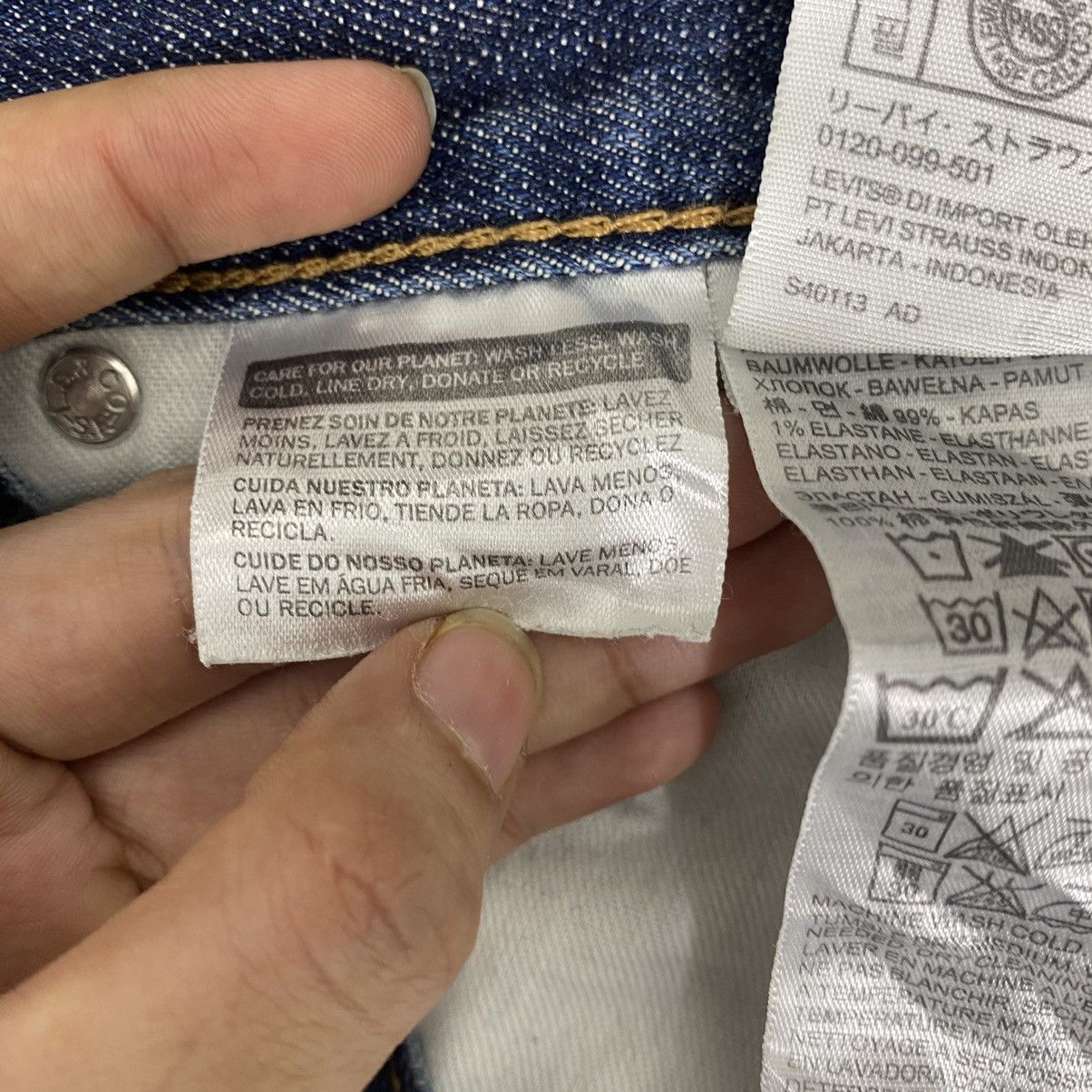 Vintage 90’ LEVI’S STRAUSS 501 Distress Denim Jeans Pant