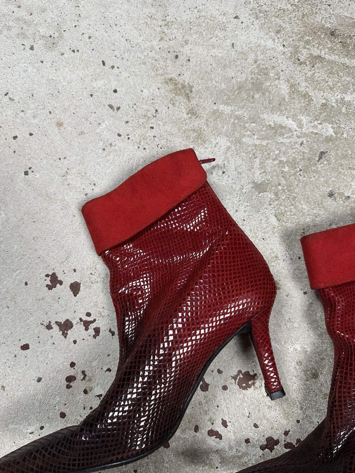 Stuart Weitzman Stuart Weitzman Snakeskin Gradient Red Apollo Botties High Size US 7.5 / IT 37.5 - 5 Thumbnail