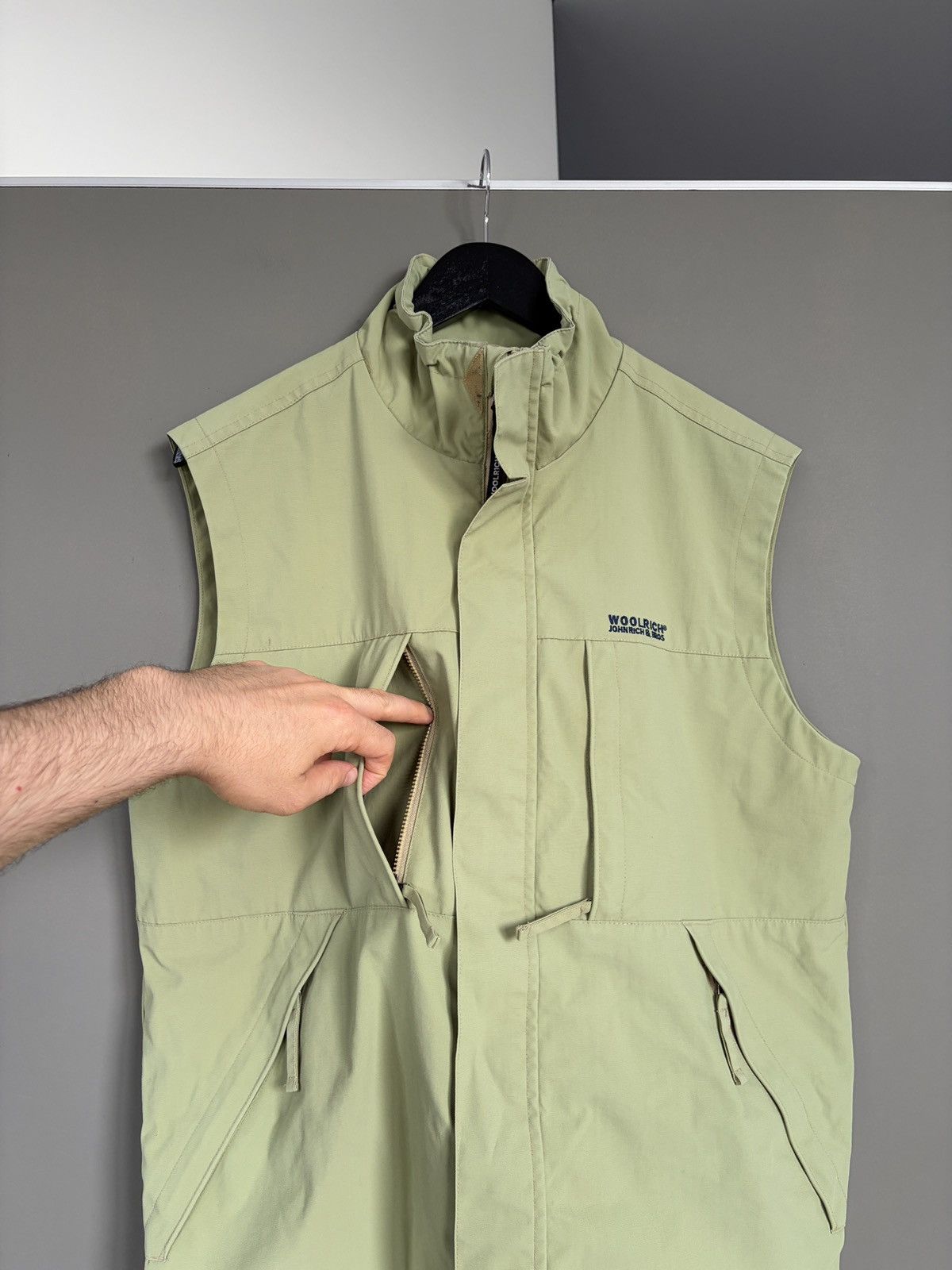Woolrich Woolen Mills Woolrich Green Multicpocket Cargo Vest Size US L / EU 52-54 / 3 - 10 Thumbnail