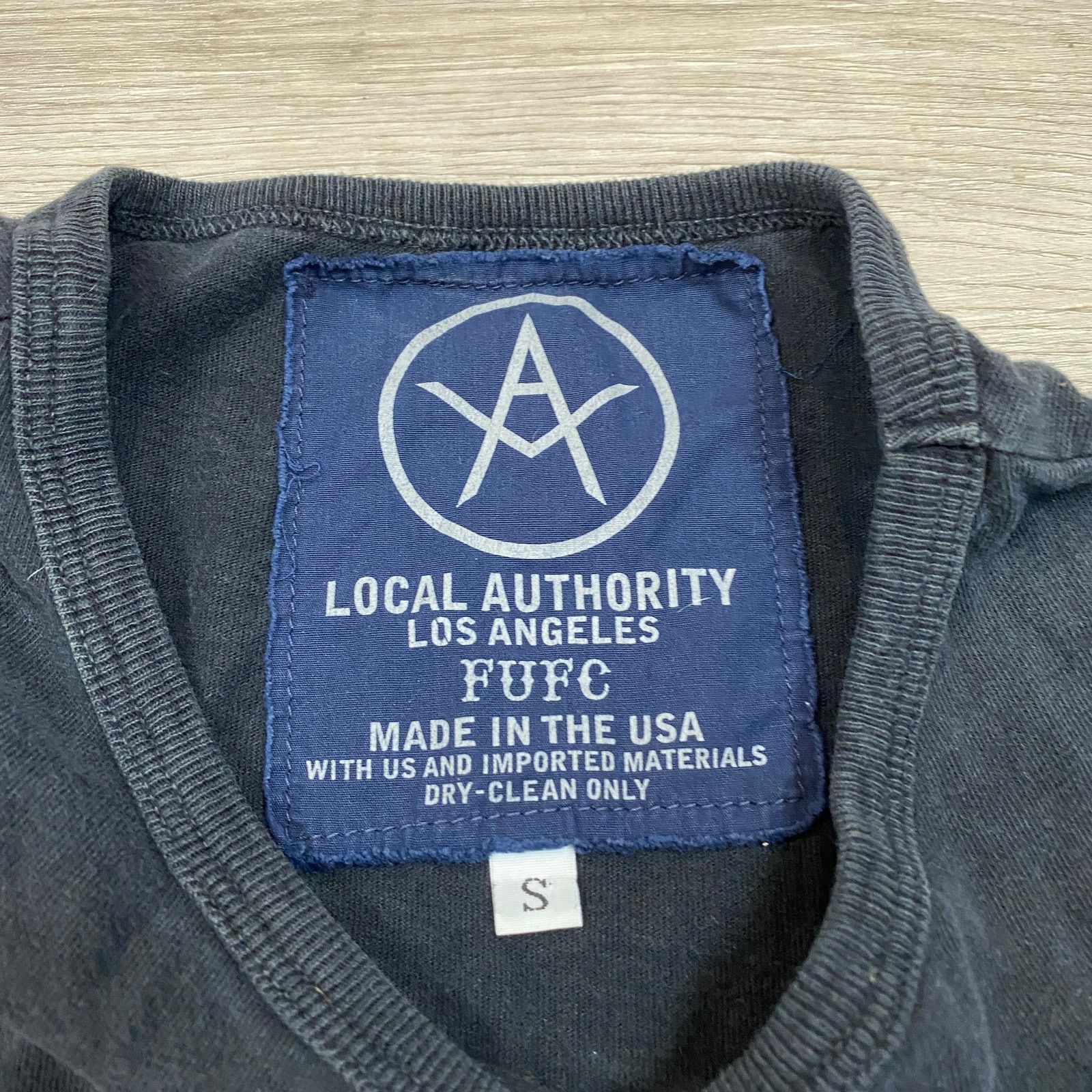 Local Authority Local Authority FUFC Melrose Rose Embroidered Shirt Small Size US S / EU 44-46 / 1 - 6 Thumbnail