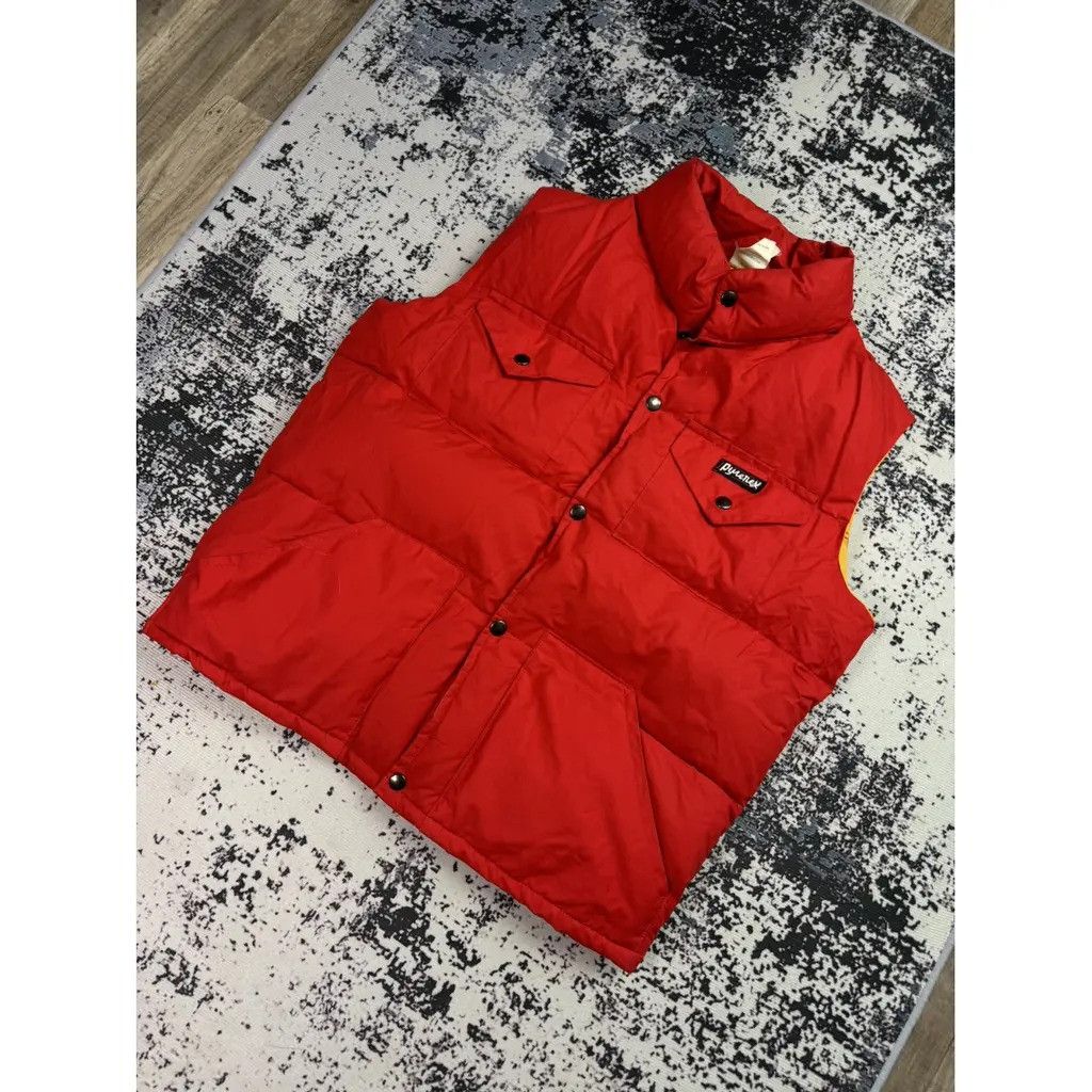 Pyrenex Pyrenex Puffer Vest Red Size fit M Size US M / EU 48-50 / 2 - 2 Thumbnail