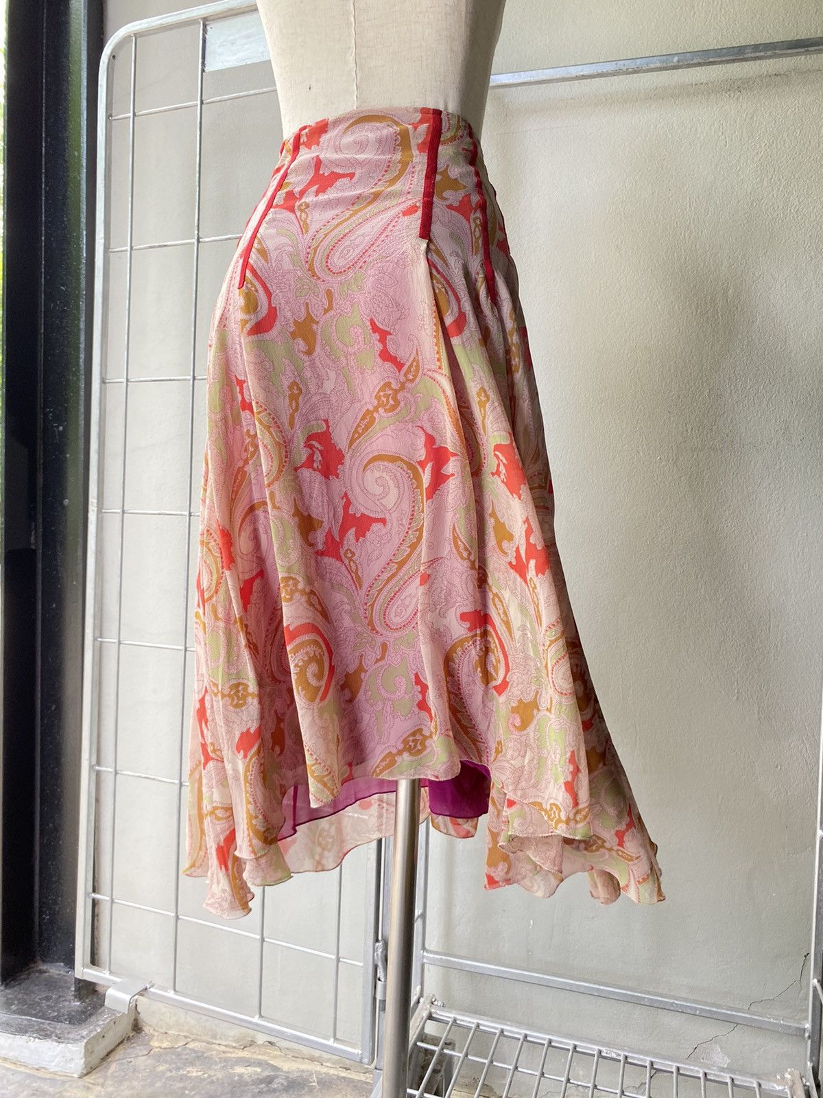 Etro Etro Y2K printed skirt Size 29" - 1 Thumbnail