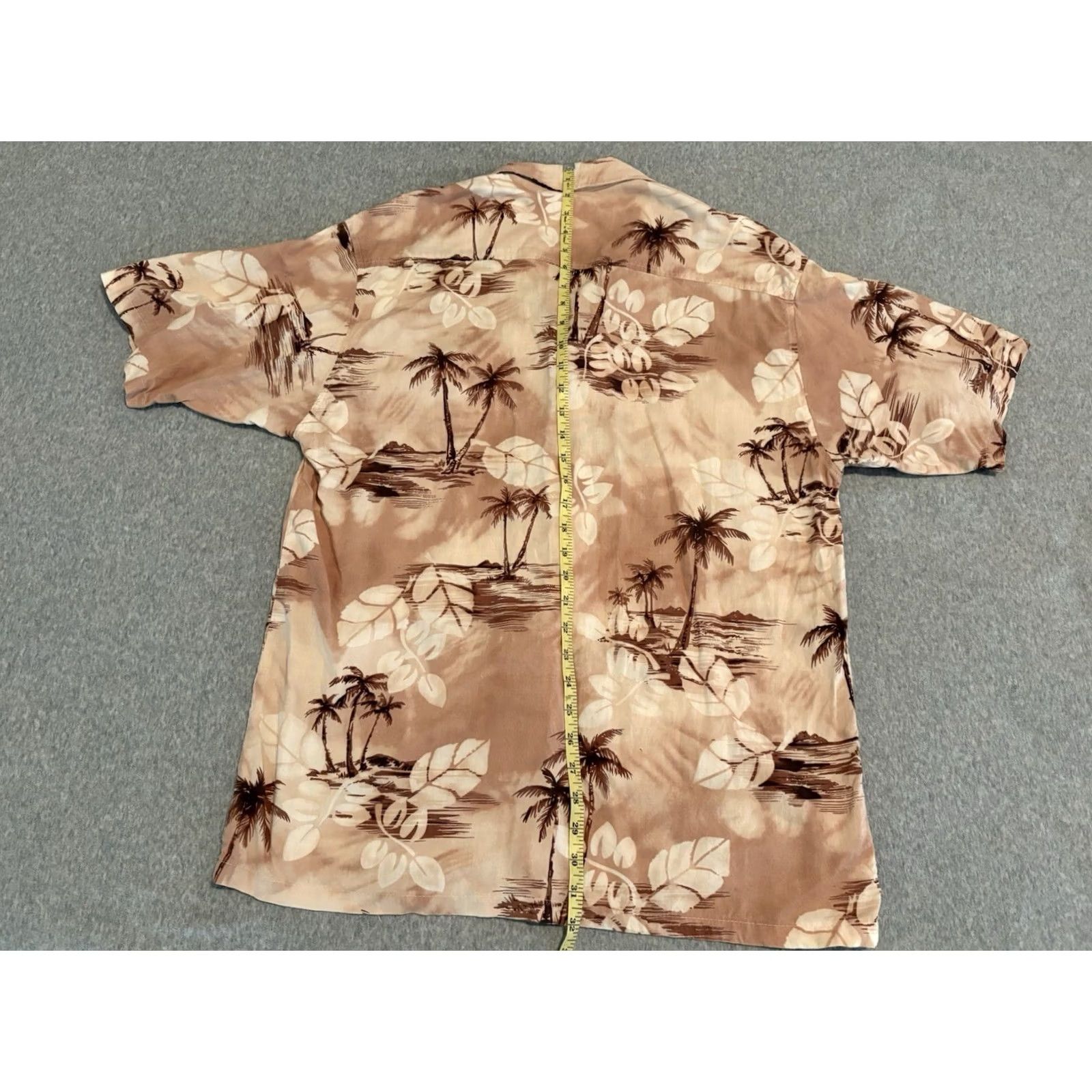 Vintage VINTAGE Walt Disney Imagineering Floral Hawaiian Shirt Sichel Large Made in USA Shirt Mens L Brown Short Sleeve Button-Up Hawaiian 90s Theme Size US L / EU 52-54 / 3 - 6 Thumbnail