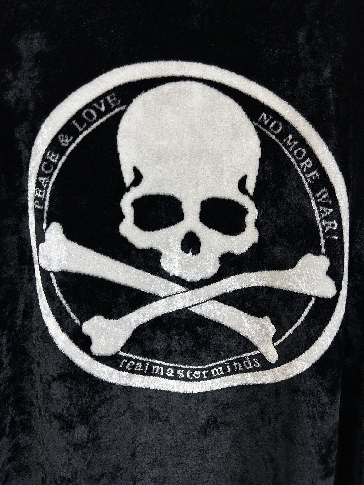 Mastermind Japan Mastermind Japan Velour Big Skull Peace Love Long Sleeve Size US M / EU 48-50 / 2 - 2 Thumbnail