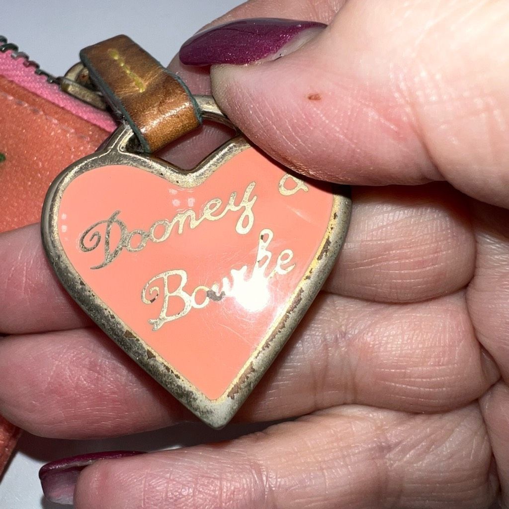 Dooney & Bourke Dooney & Bourke Y2K Rainbow Zipper Pink Heart Signature Coin Pouch Size ONE SIZE - 9 Thumbnail