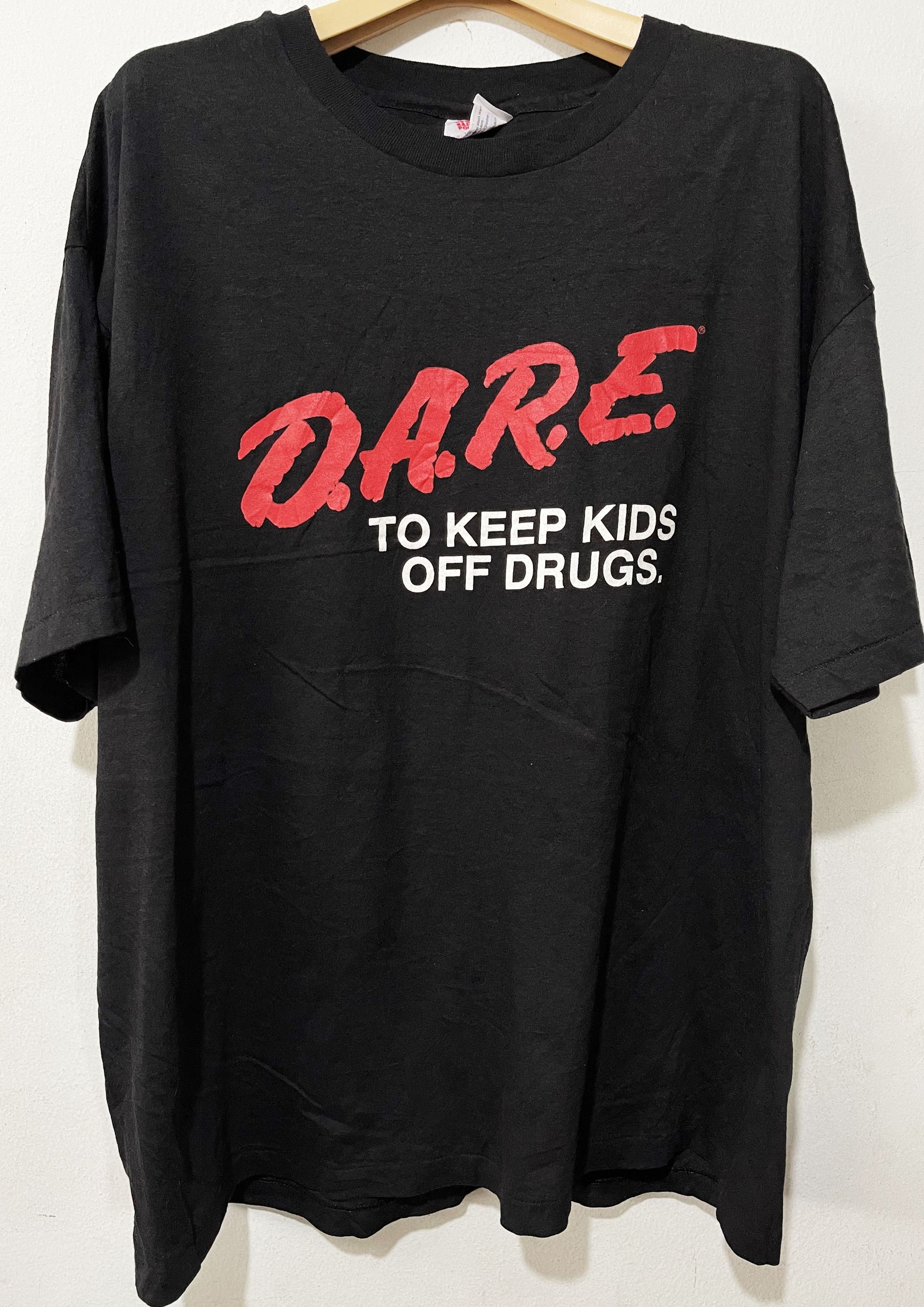 D.A.R.E × Vintage Vintage 80s DARE To Keep Kids Off Drugs Red Tee Size US XL / EU 56 / 4 - 1 Thumbnail