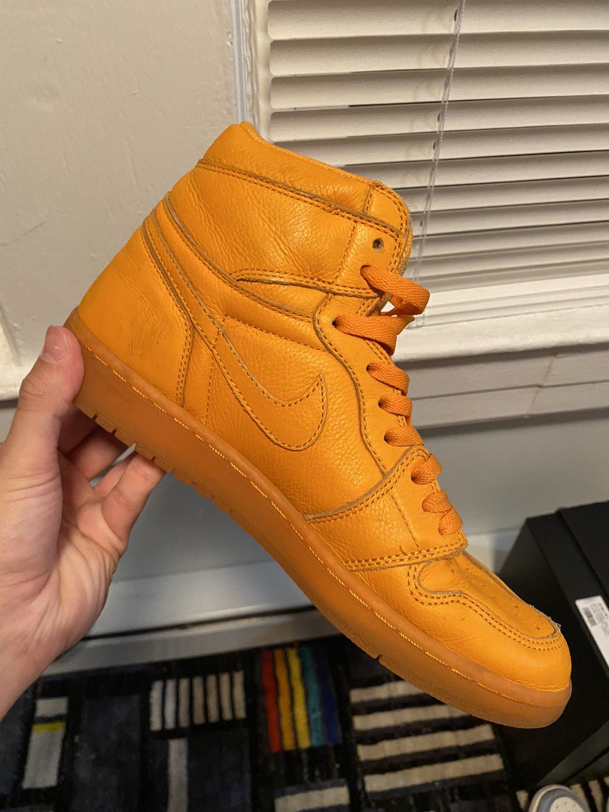 Jordan Brand Gatorade orange 1s Size US 9 / EU 42 - 6 Thumbnail