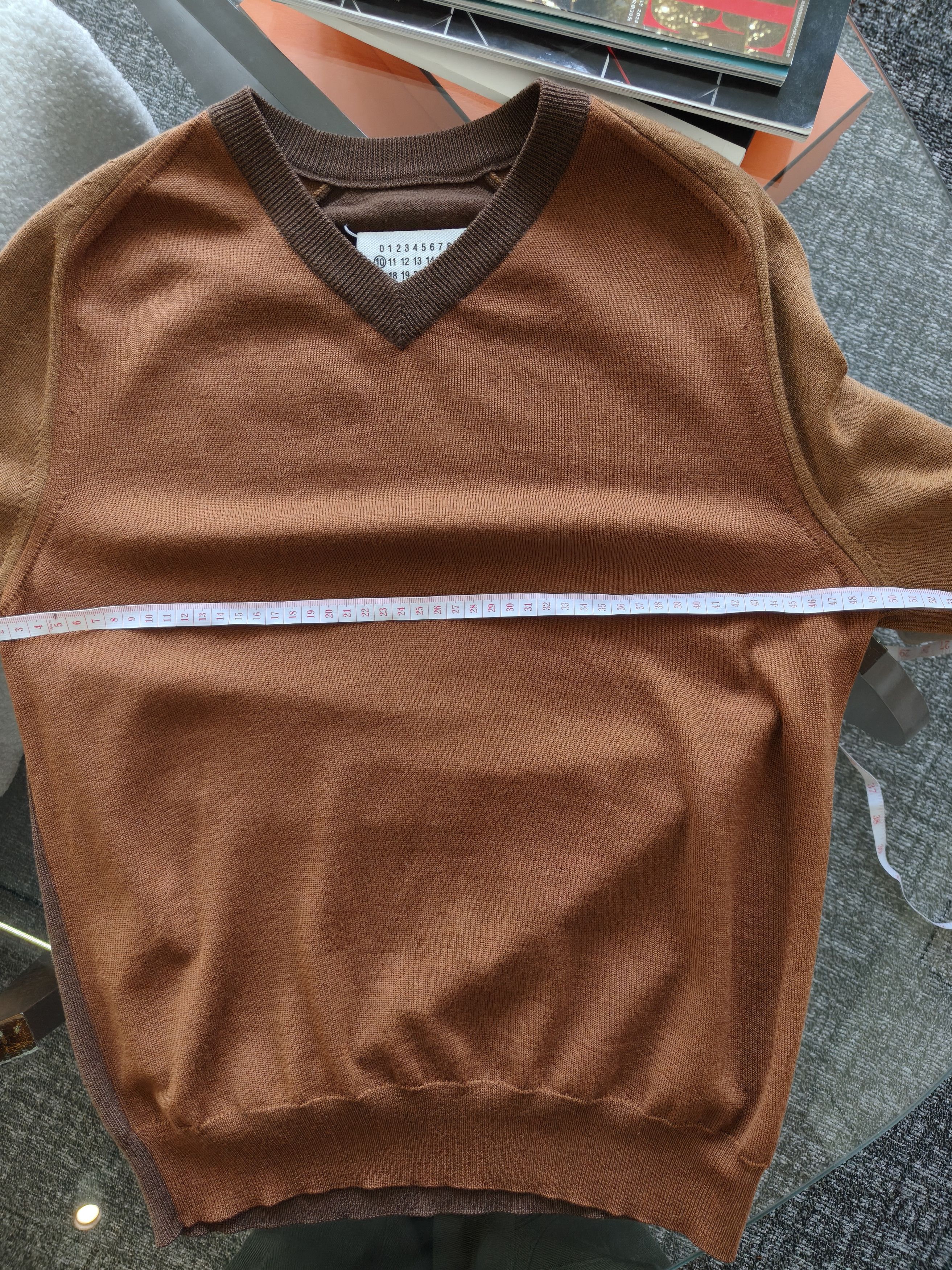 Maison Margiela Maison Margiela V-Neck Wool Sweater Brown (S) Size US S / EU 44-46 / 1 - 9 Thumbnail