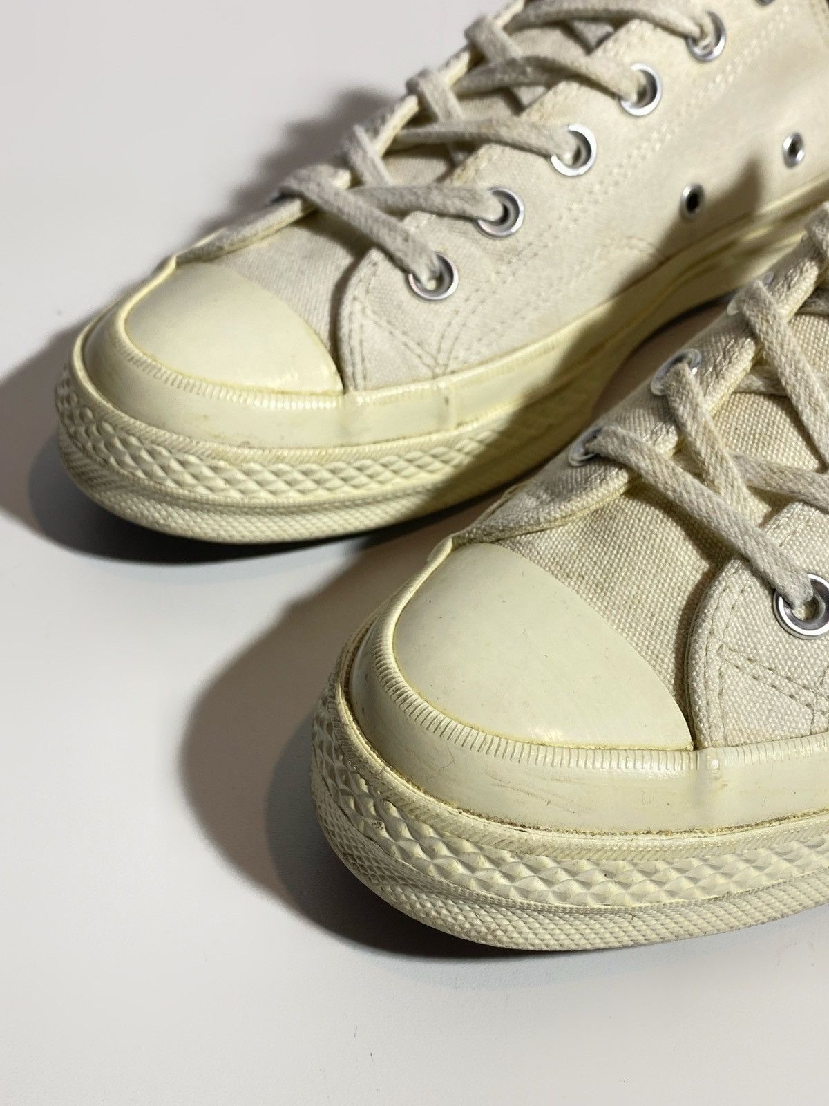 Comme des Garcons Converse PLAY Comme Des Garconc Canvas Chuck 70s Size US 7 / EU 40 - 8 Thumbnail