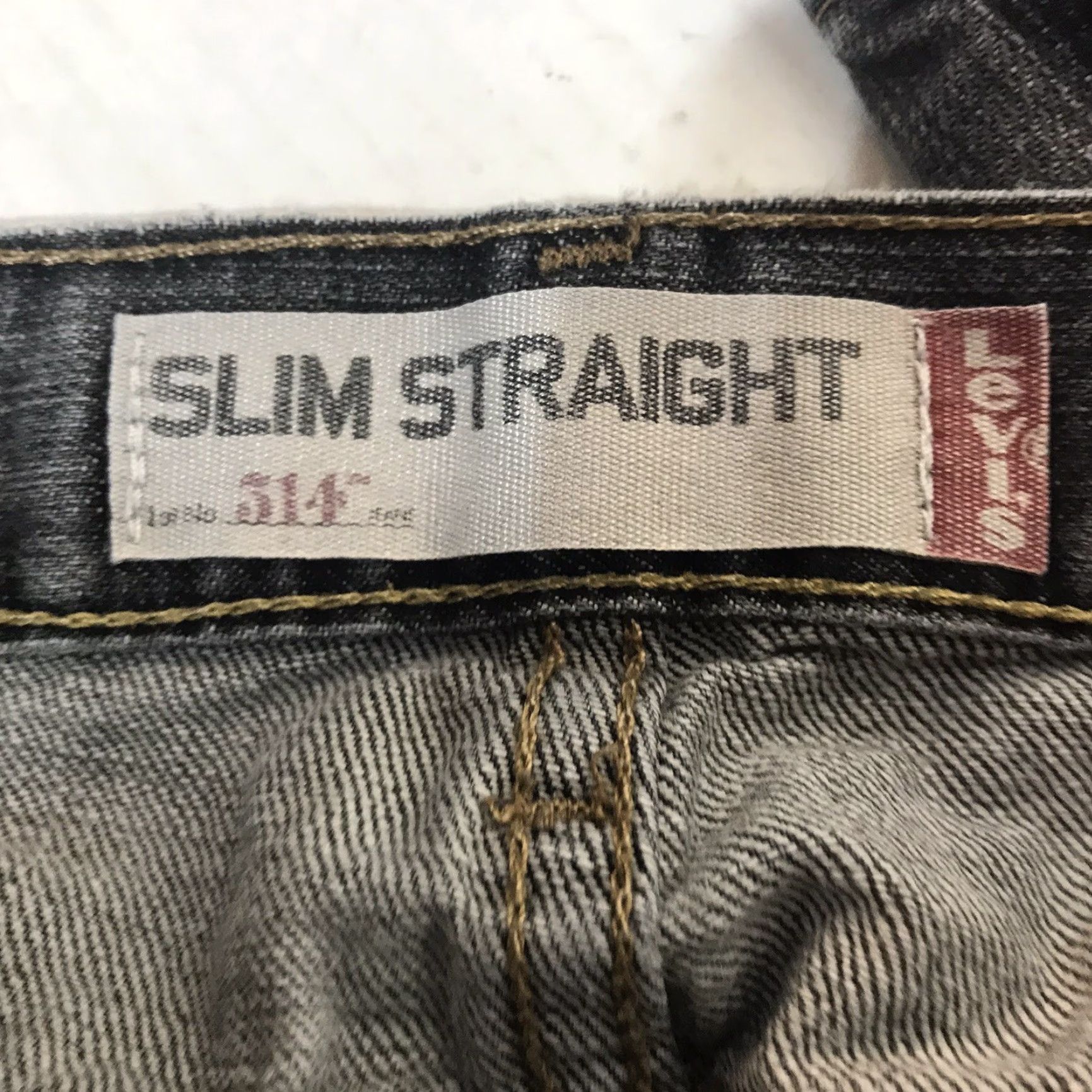 Levi's VINTAGE Levi's 514 Men’s Jeans Slim Straight 33x30 Cotton Gray Wash 90s Logo Made in Mexico Size US 33 - 7 Thumbnail