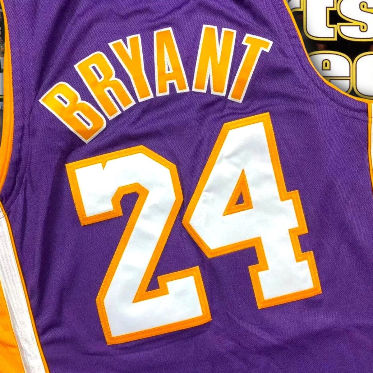 Mitchell & Ness × NBA Authentic Kobe Bryant 08/09 Finals Lakers Jersey Size US M / EU 48-50 / 2 - 4 Thumbnail