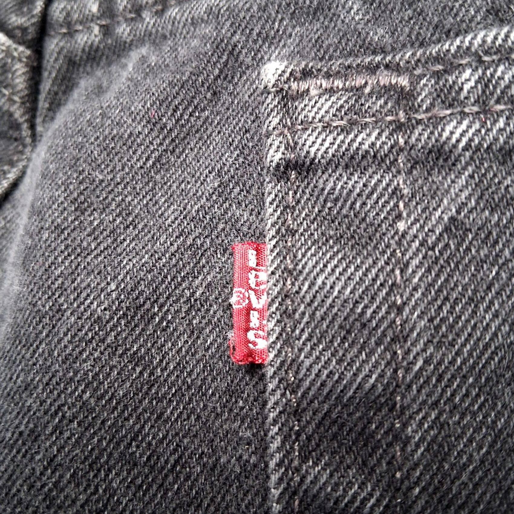 Levi's Vintage Levi's 550 Jeans Plus Size 38x29.5 Relaxed Tapered Leg Black Denim Jeans Womens Size 26" / US 2 / IT 38 - 6 Thumbnail