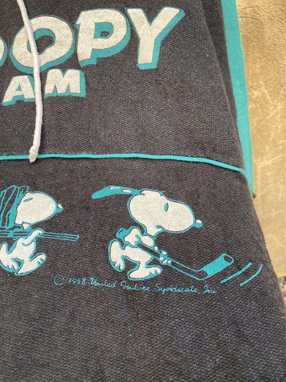 Peanuts × Vintage Vintage 1958 Peanuts Snoopy Team Baggy Hoodie Size US XL / EU 56 / 4 - 3 Thumbnail