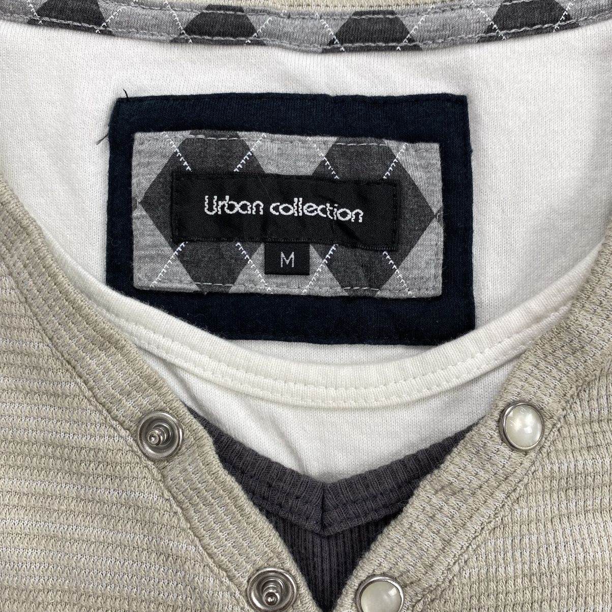 Japanese Brand 2000s Urban Collection Double Layers Goa Lgb Button Tee Y2K Size US M / EU 48-50 / 2 - 4 Thumbnail