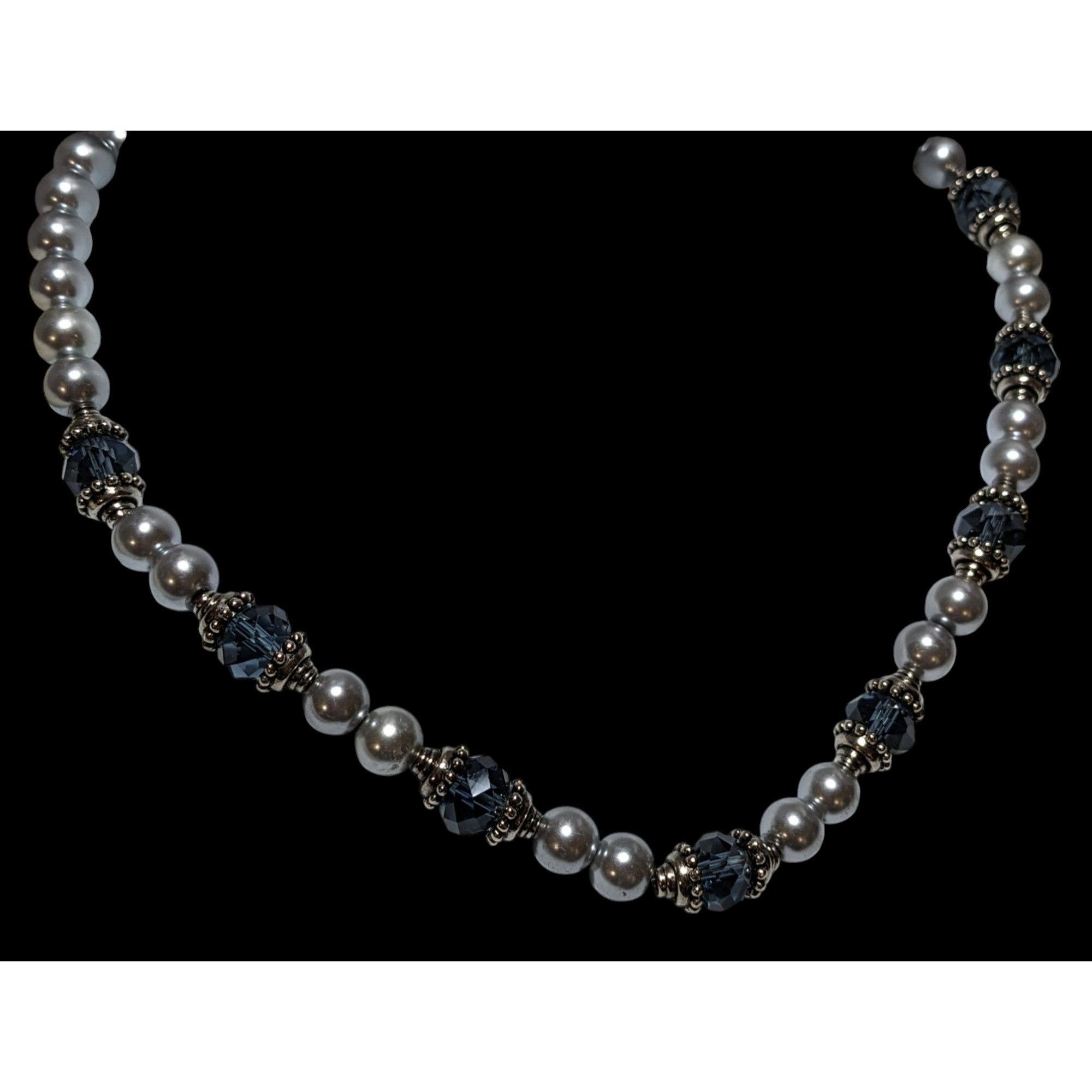 Other Elegant Silver Faux Pearl Beaded Glass Necklace Size ONE SIZE - 3 Thumbnail