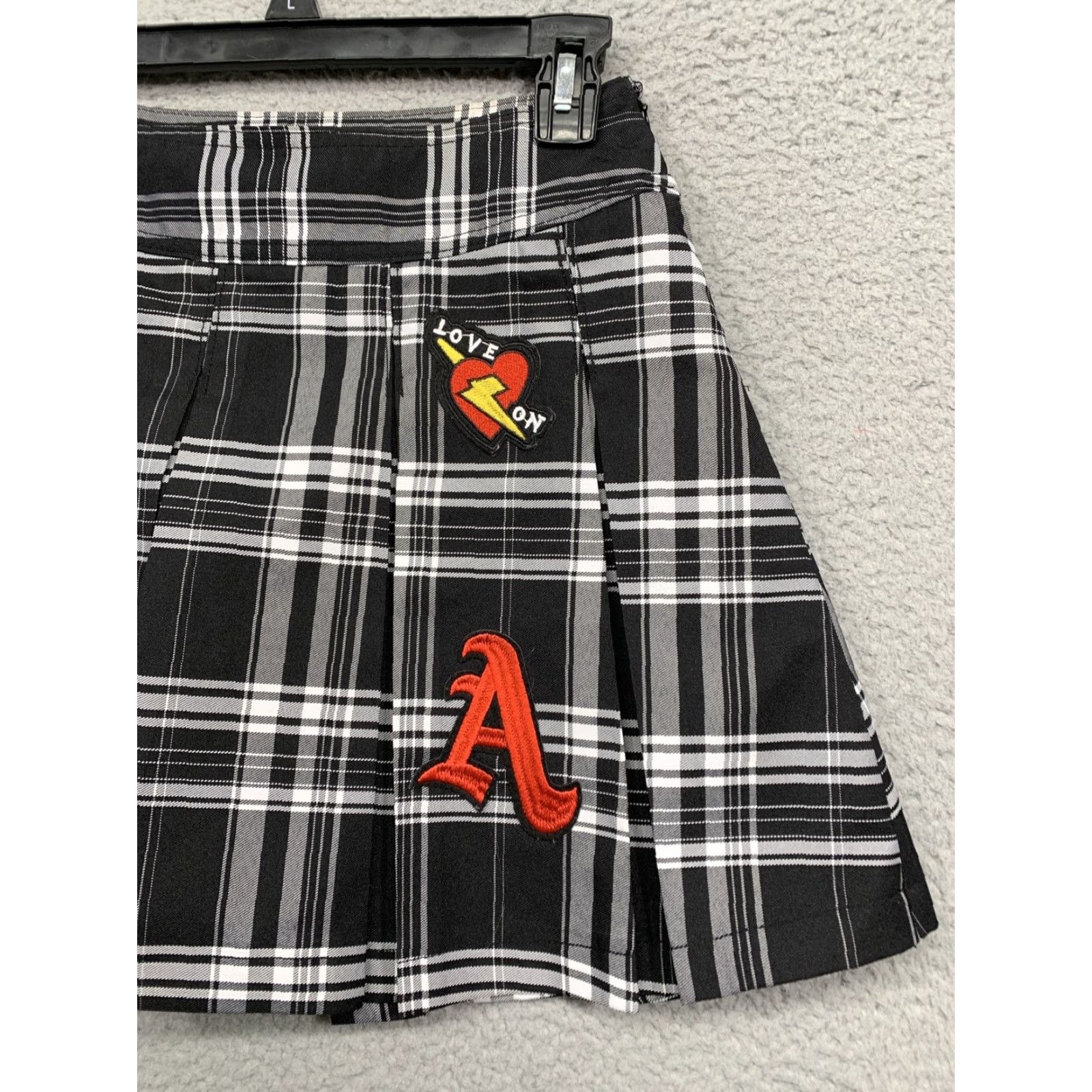 Vintage No Boundaries Mini Skirt Junior's Size XS Black White Plaid Pleated Patchwork Skirt Boys Girls Size 26" / US 2 / IT 38 - 3 Thumbnail