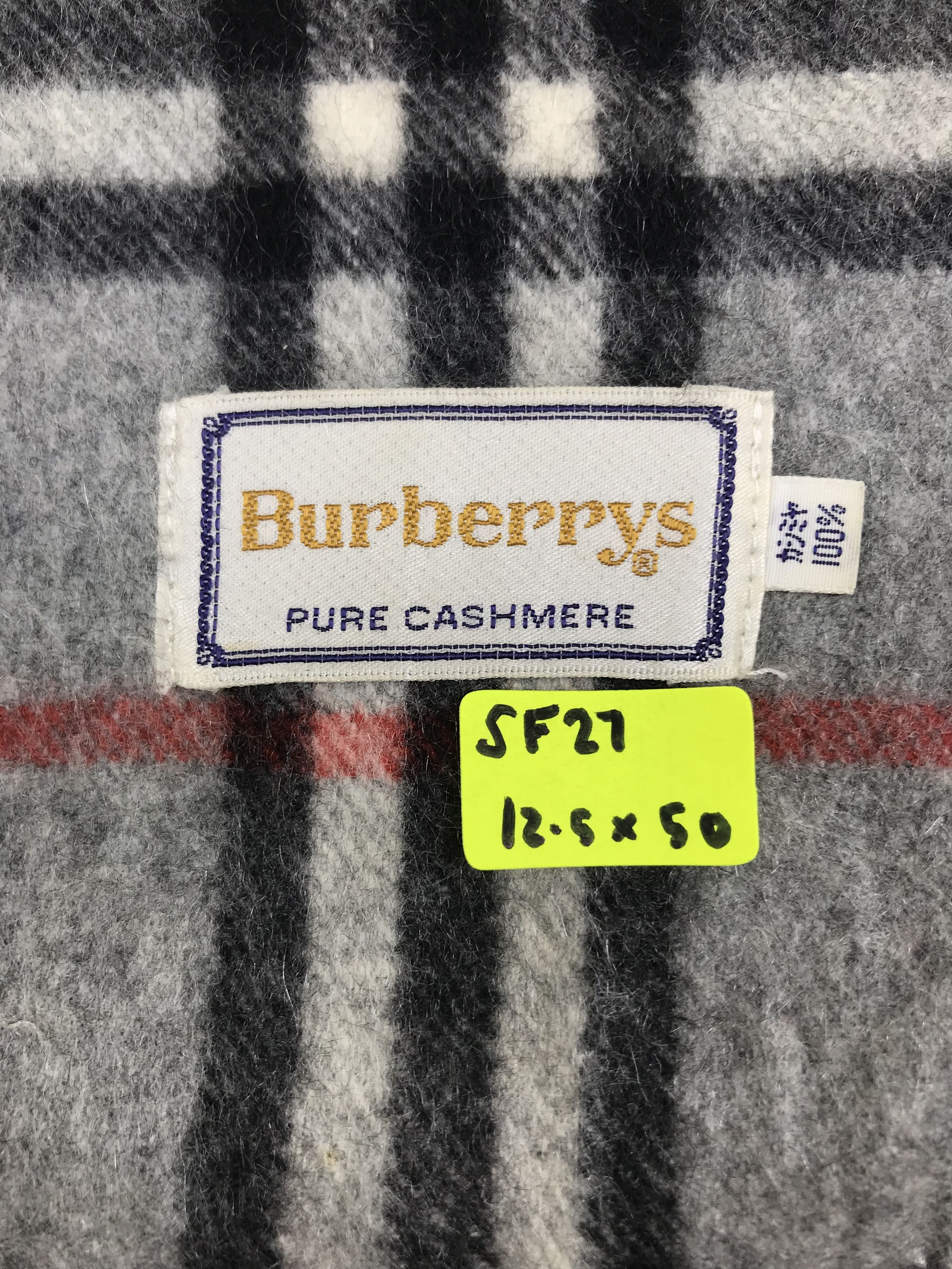 Burberry Burberry Scarf / Muffler / Neckwear Size ONE SIZE - 5 Thumbnail