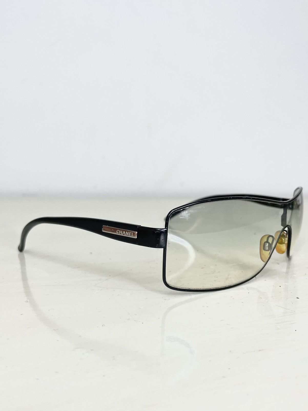 Chanel Early 2000 Chanel Sunglasses Y2K Size ONE SIZE - 3 Thumbnail
