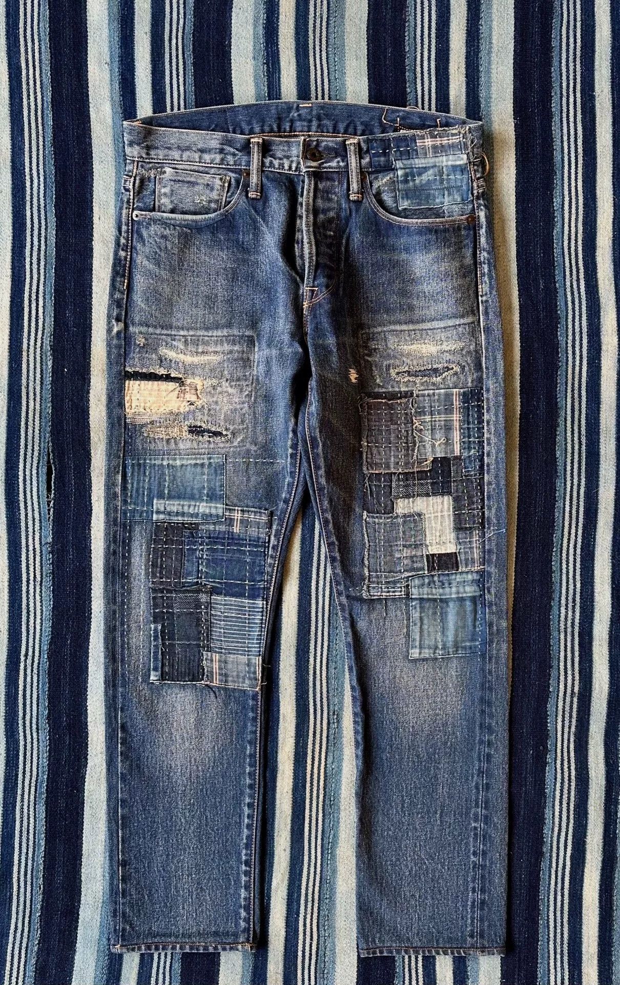 KURO distressed boro patchwork red ear denim pants Size 32" / US 10 / IT 46 - 1 Thumbnail