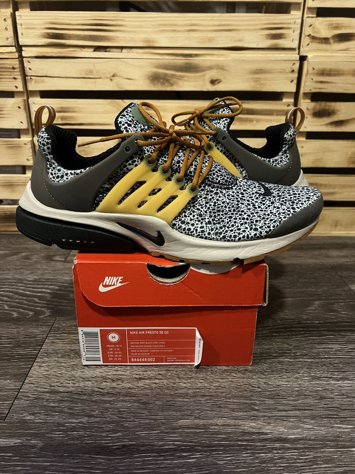 Nike Nike Air Presto RARE SE QS “Safari” Size M (Fits 10-11) Size US 10.5 / EU 43-44 - 2 Thumbnail