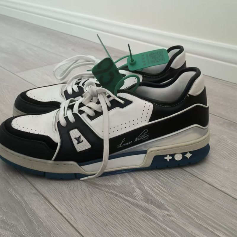 Louis Vuitton Louis Vuitton Trainer Low-Top Fashion Sneakers 0079 Size US 10 / EU 43 - 1 Thumbnail