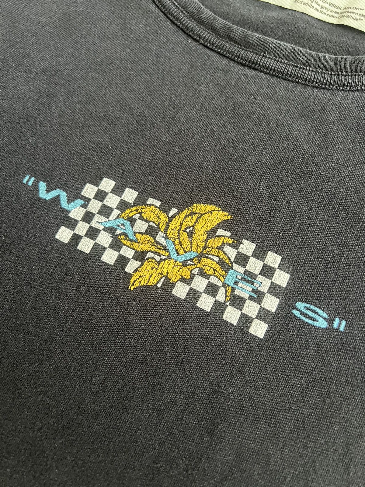 Off-White Virgil Abloh “Waves” Graphic T-shirt Size US XL / EU 56 / 4 - 2 Thumbnail