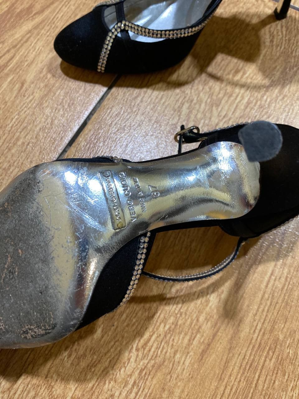 Dolce & Gabbana D&G Velvet Crystal Slingback Heels Vintage shoes chic Size US 7 / IT 37 - 12 Thumbnail