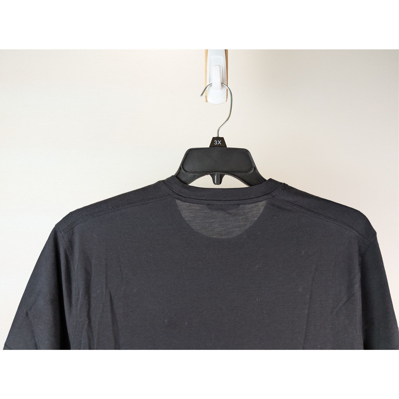 Tom Ford o1rshd1 CC20 Short Sleeve Crewneck T-Shirt in Black Size US M / EU 48-50 / 2 - 11 Thumbnail