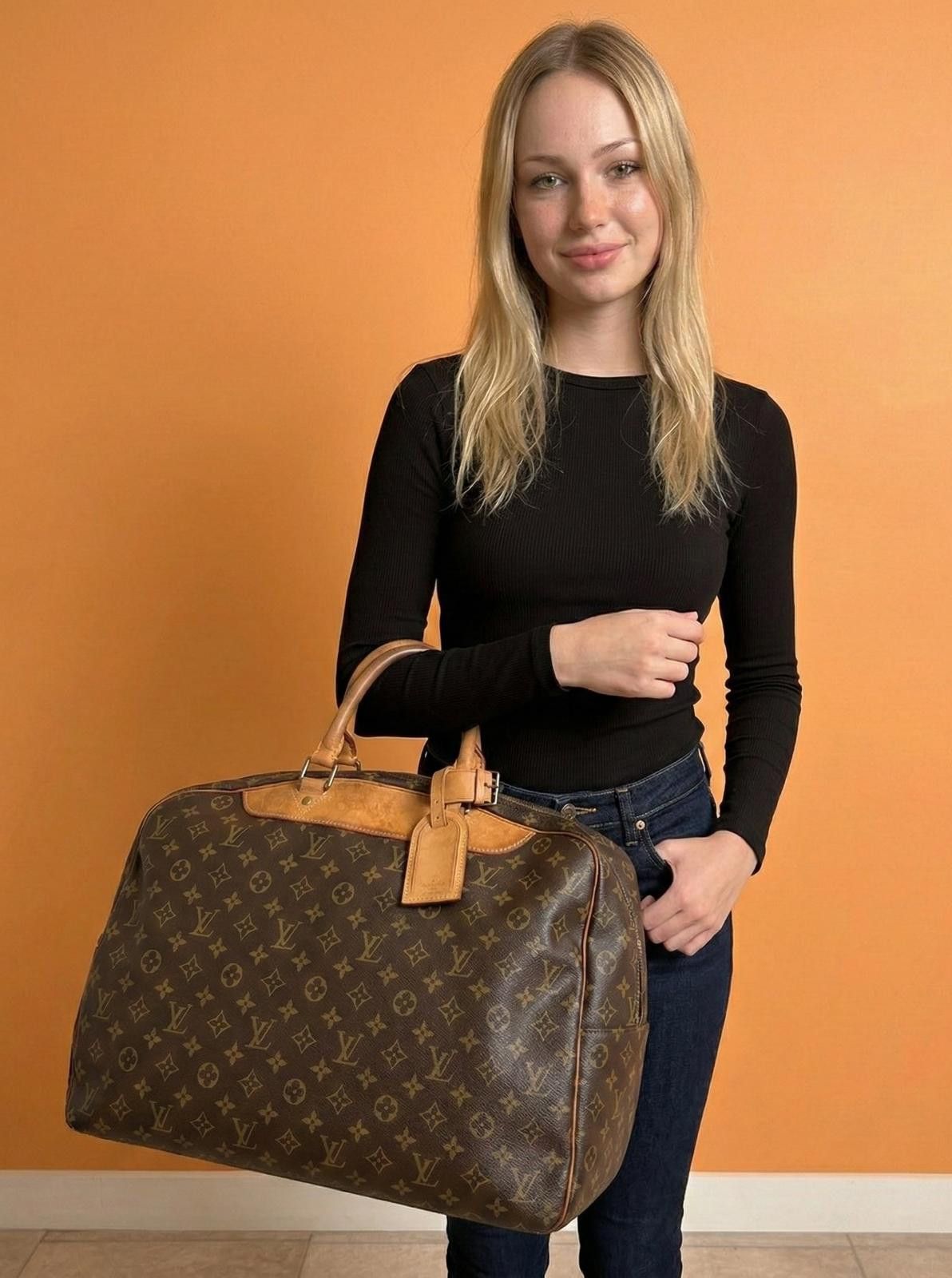 Louis Vuitton Louis Vuitton - Vintage Monogram Canvas Travel Bag Size ONE SIZE - 1 Thumbnail