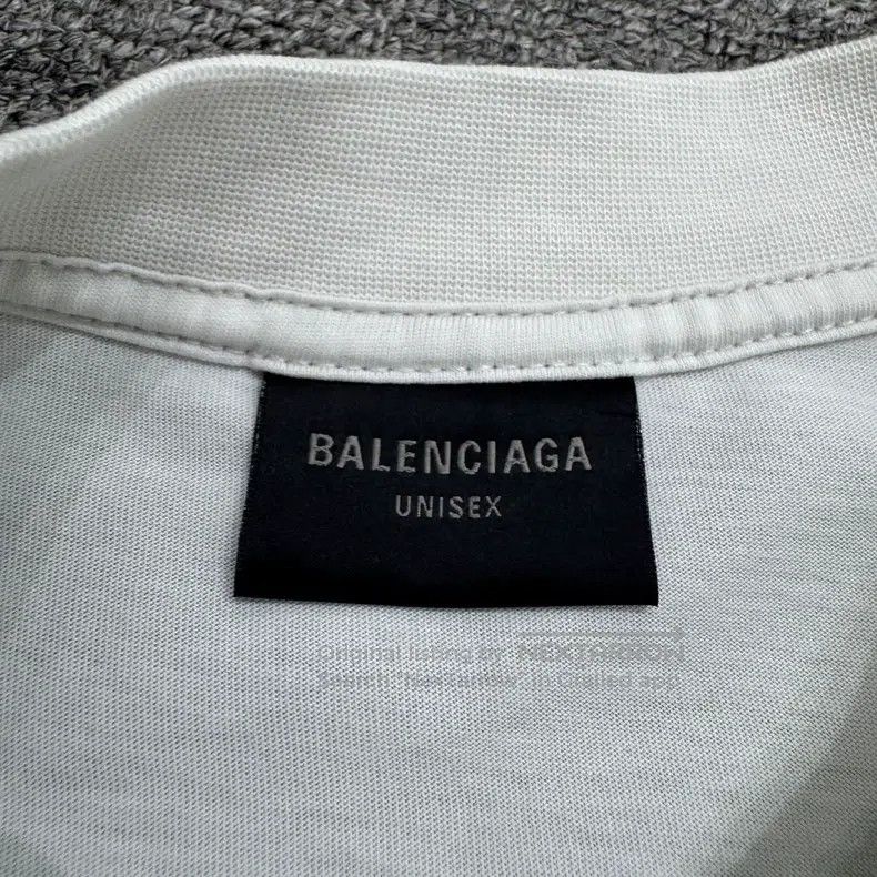 Balenciaga Balenciaga Printed Short Sleeve Size US XS / EU 42 / 0 - 2 Thumbnail