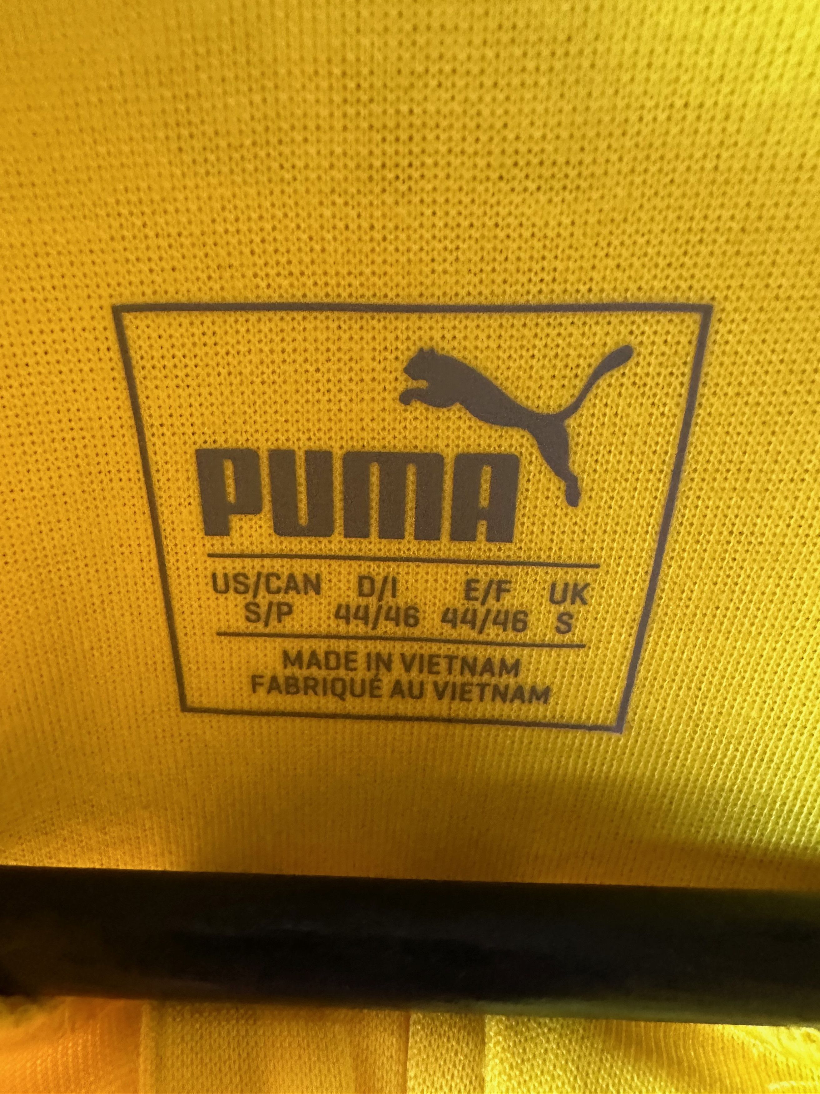 Puma 2016 Puma BORUSSIA DORTMUND BVB TRAINING FOOTBALL SOCCER Size US S / EU 44-46 / 1 - 6 Thumbnail