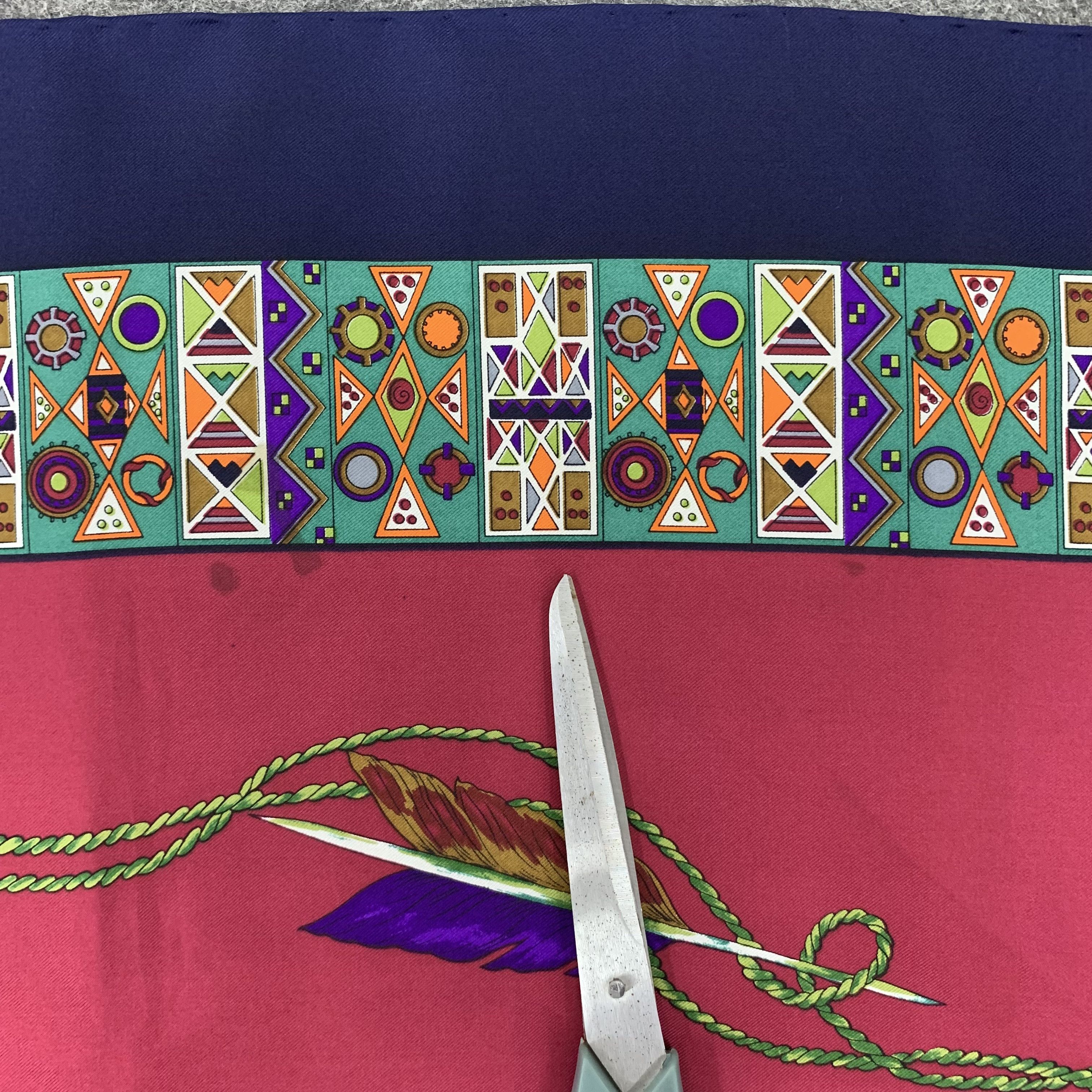 Vintage Lui Chantant silk scarf square foulards A5553 Size ONE SIZE - 12 Thumbnail