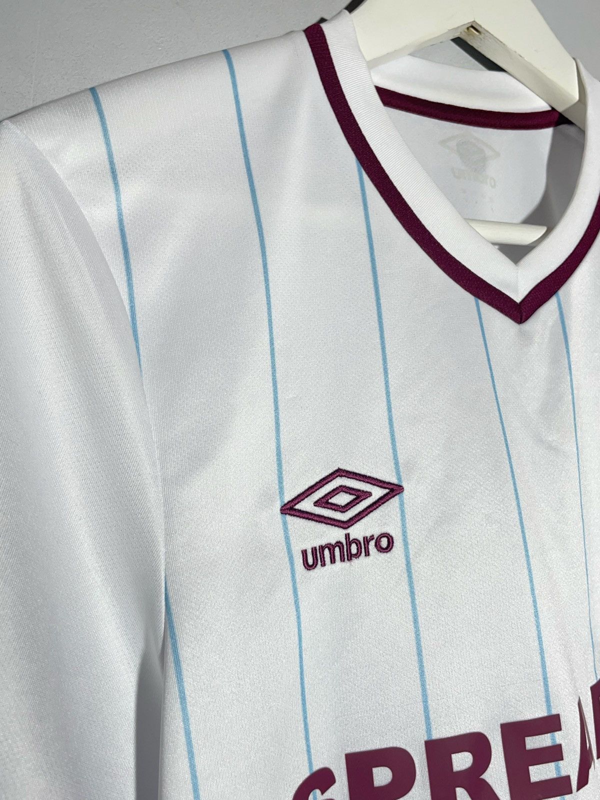Umbro Burnley Umbro 2021/22 Home Y2k Football Shirt Size US M / EU 48-50 / 2 - 6 Thumbnail