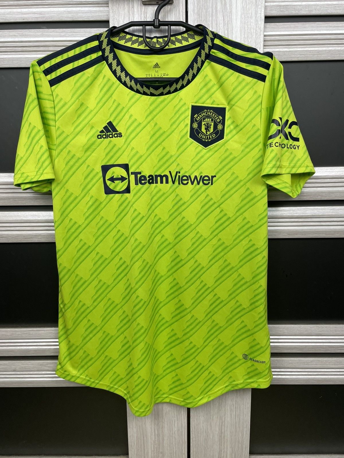 Adidas Adidas Manchester United 2022 2023 Third Jersey Football Kit Size US M / EU 48-50 / 2 - 1 Thumbnail