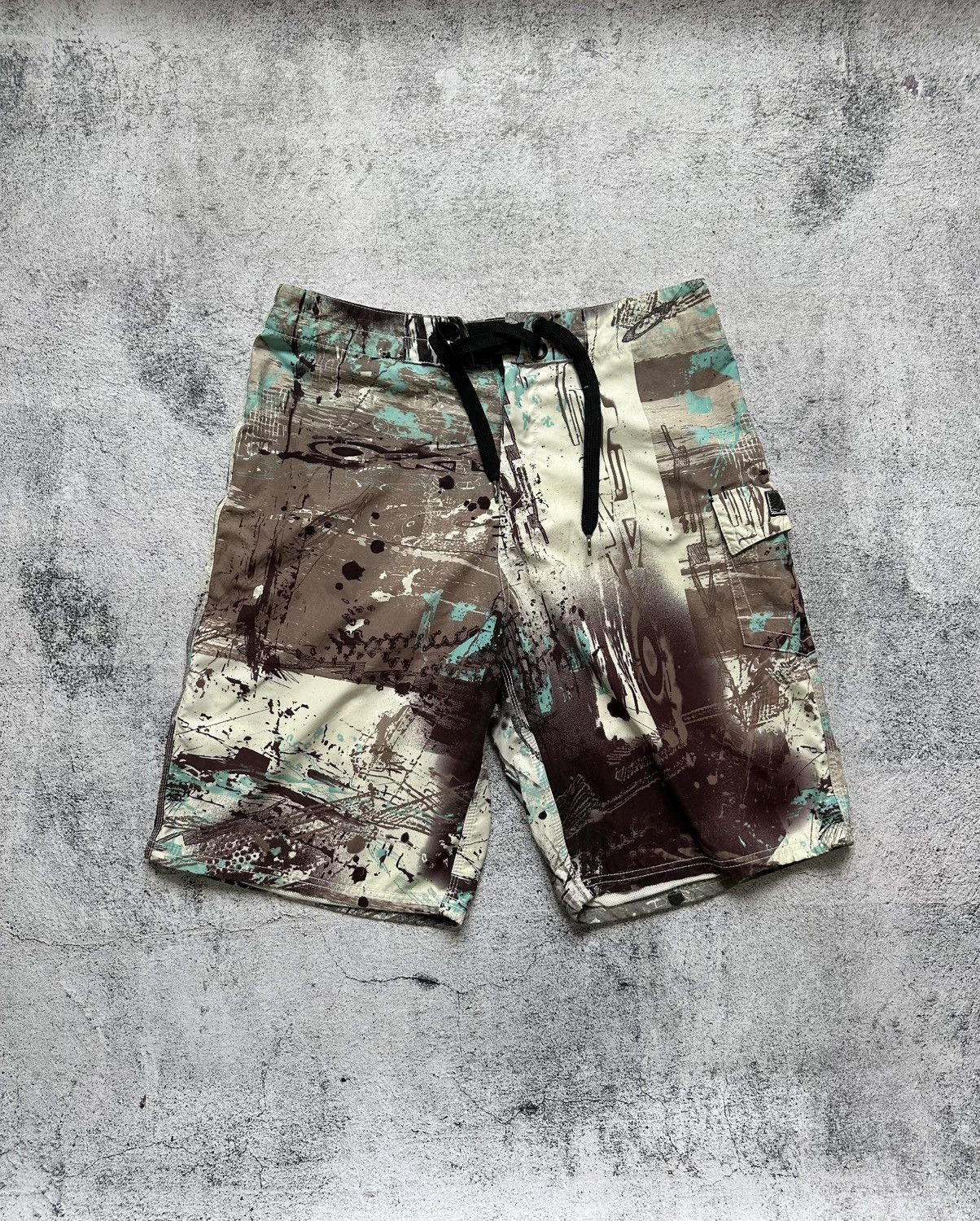 Oakley Vintage Oakley Shorts Mens 34 Size Y2K Fit Logo Size US 34 / EU 50 - 1 Thumbnail