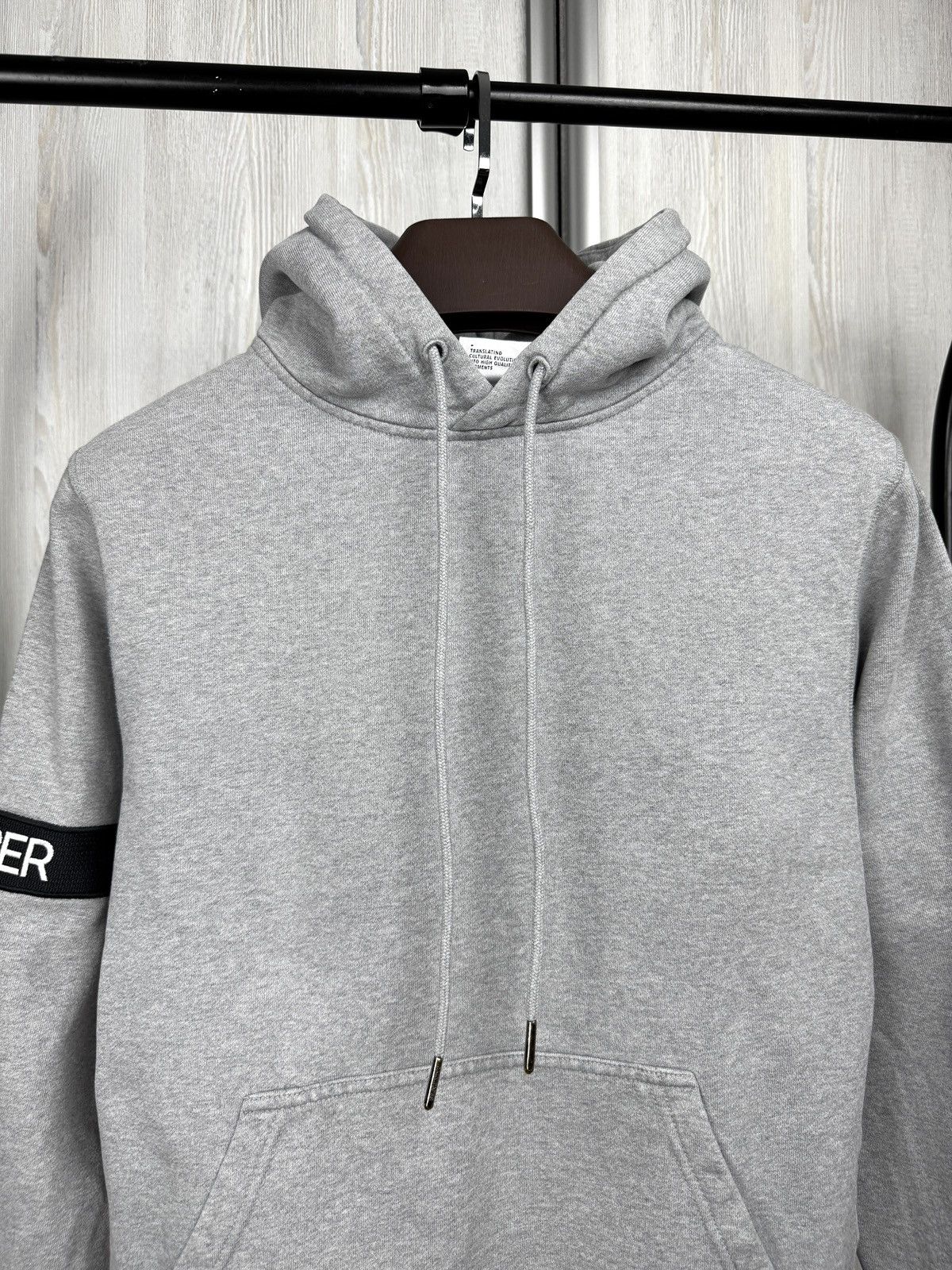 Daily Paper Daily Paper Captain Grey Sleeve logo Hoodie size XS Size US XS / EU 42 / 0 - 3 Thumbnail